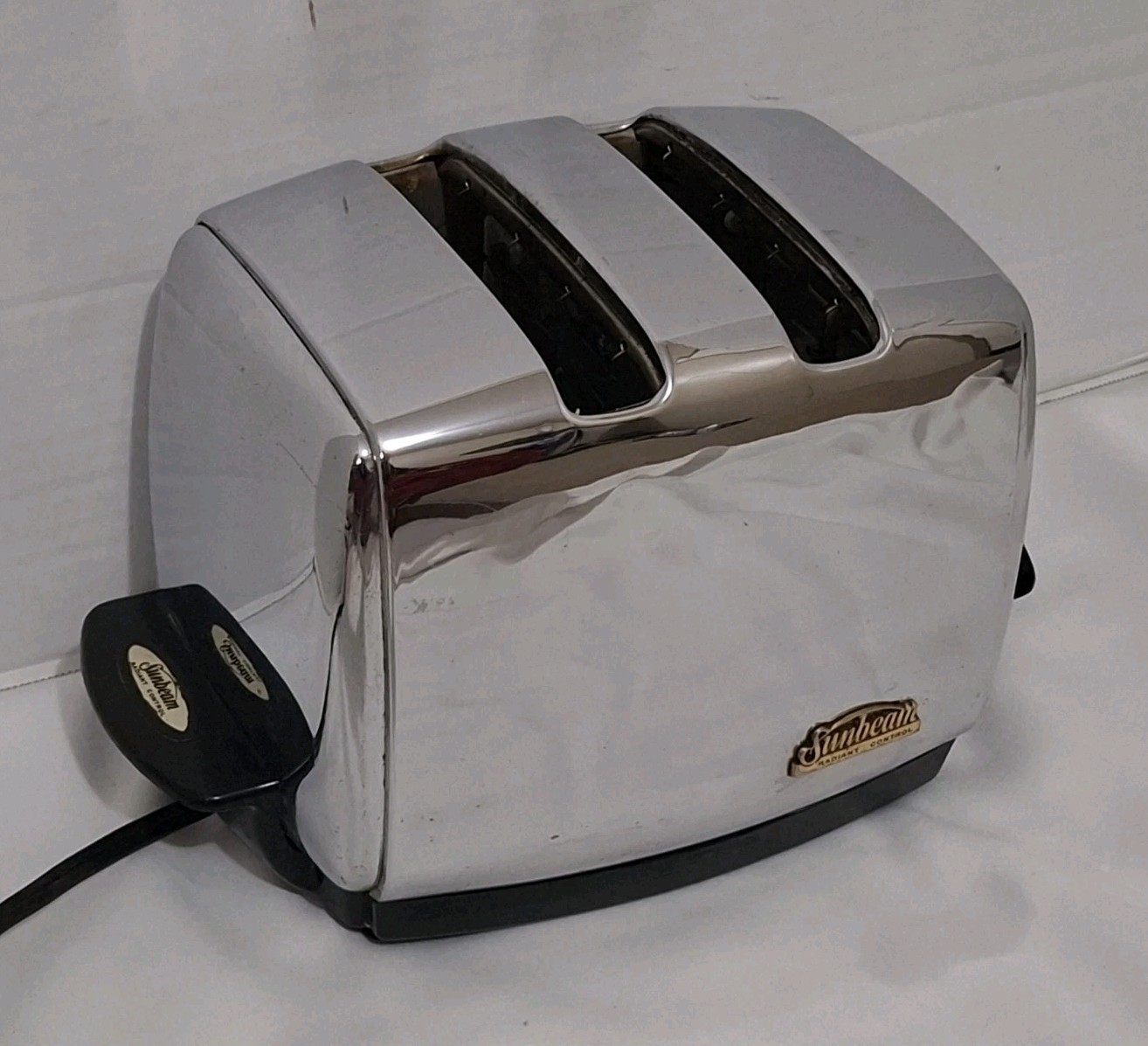 Sunbeam T-35 Toaster Radiant Control Chrome Auto Drop VTG MCM Tested & Working Sunbeam T-35 Toaster Radiant Control Chrome Auto Drop VTG MCM Tested & Working