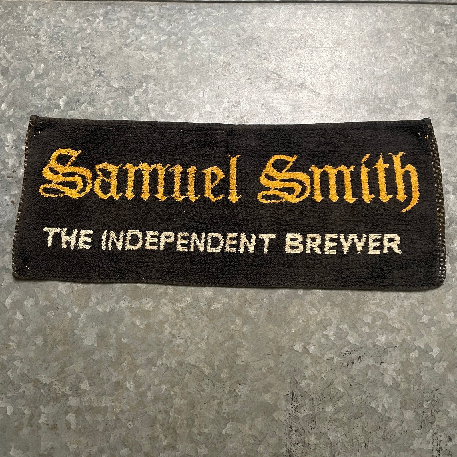 Vintage Samuel Smith The Independent Brewer Bar Pub Towel Beer Alcohol Vintage Samuel Smith The Independent Brewer Bar Pub Towel Beer Alcohol