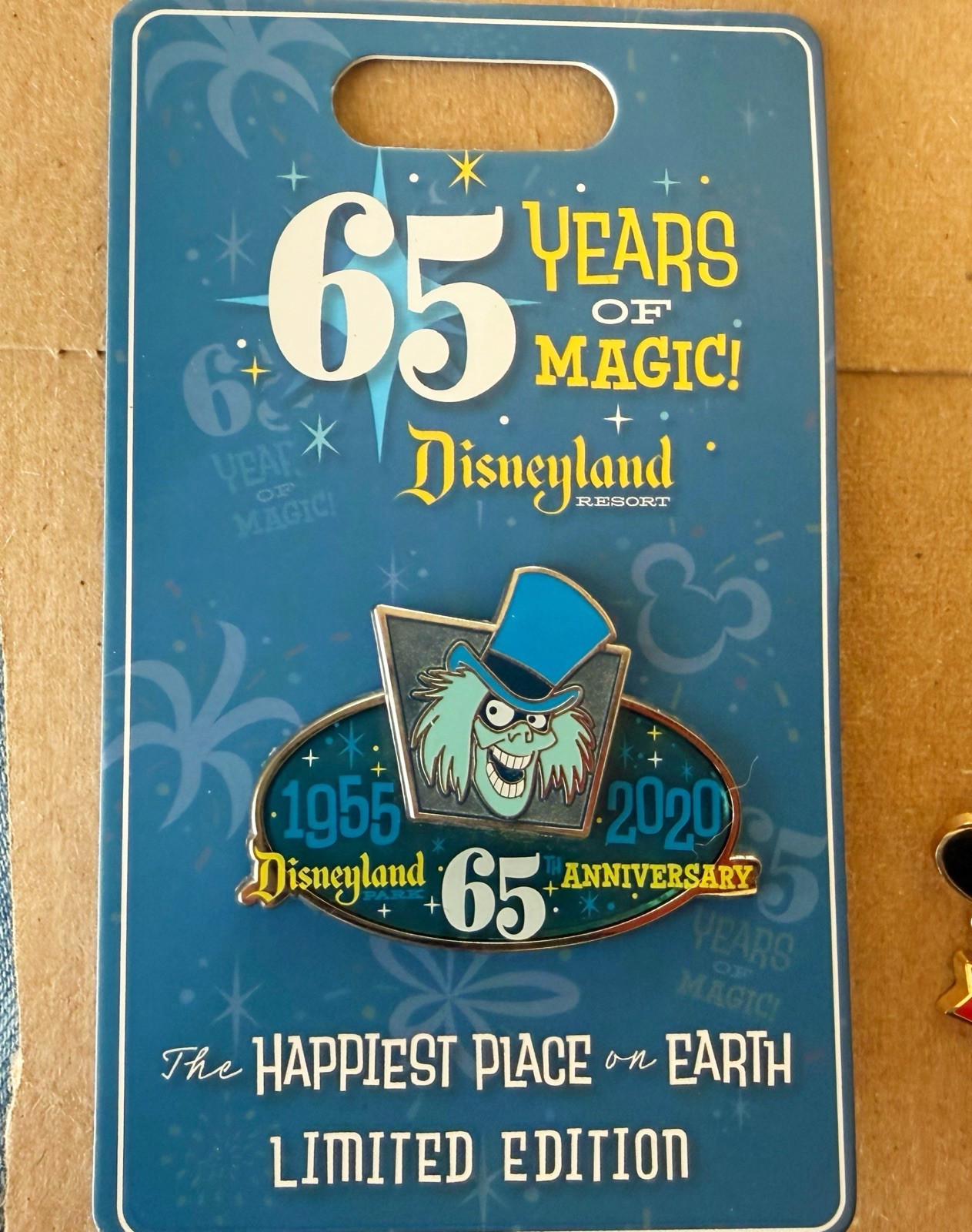Disneyland 65th Anniversary AP Haunted Mansion Hatbox Ghost Day Of LE Pin