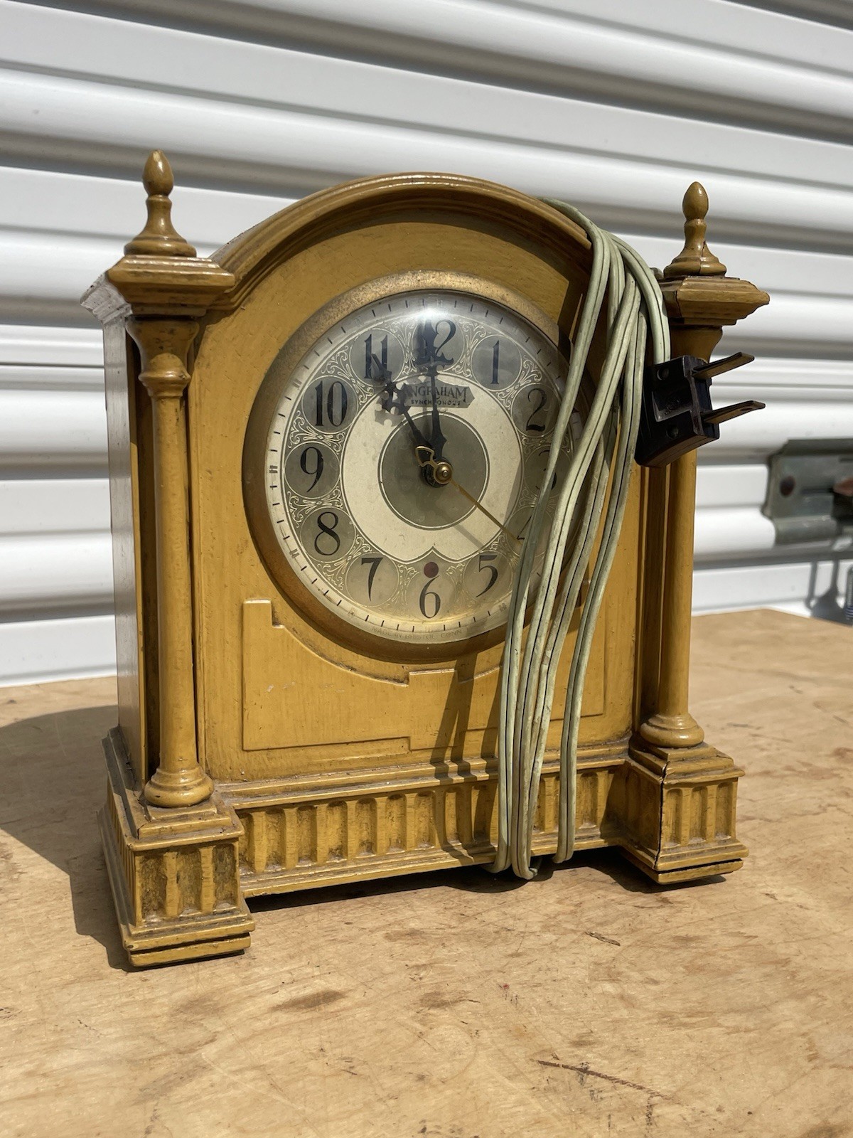 Vintage Ingraham Synchronous Electric Shelf Clock Working Well Cool Piece