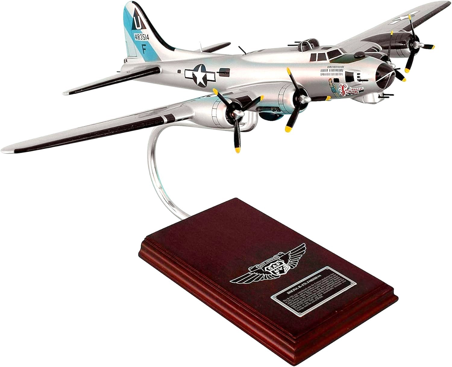 USAAF Boeing B-17G Sentimental Journey Desk Display Model 1/62 WW2 SC Airplane
