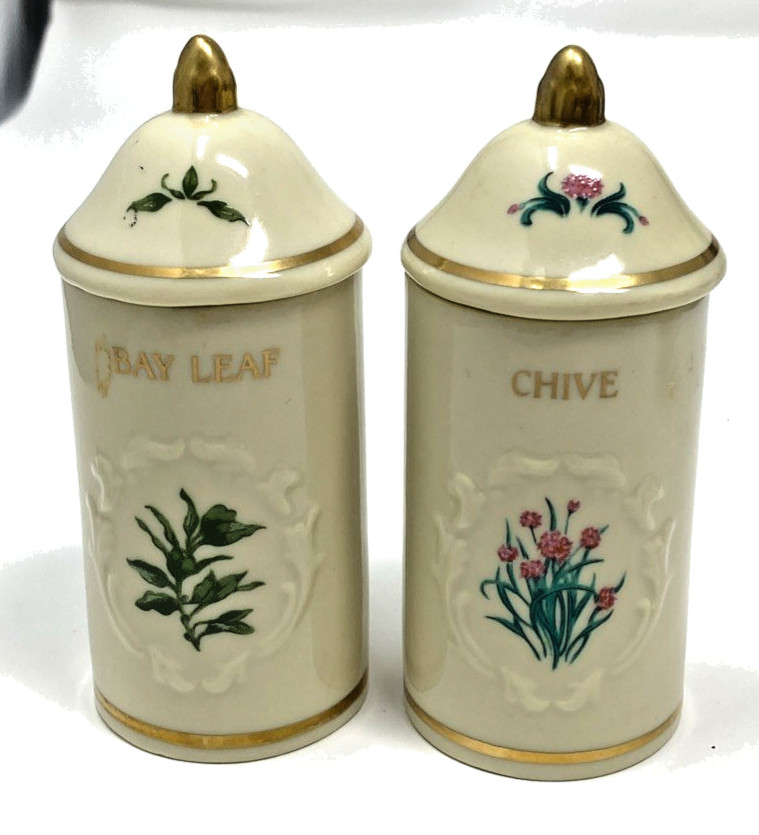 Lenox  Garden 1992 Spice Jars, Bay Leaf, Chive , with Lids EUC #908