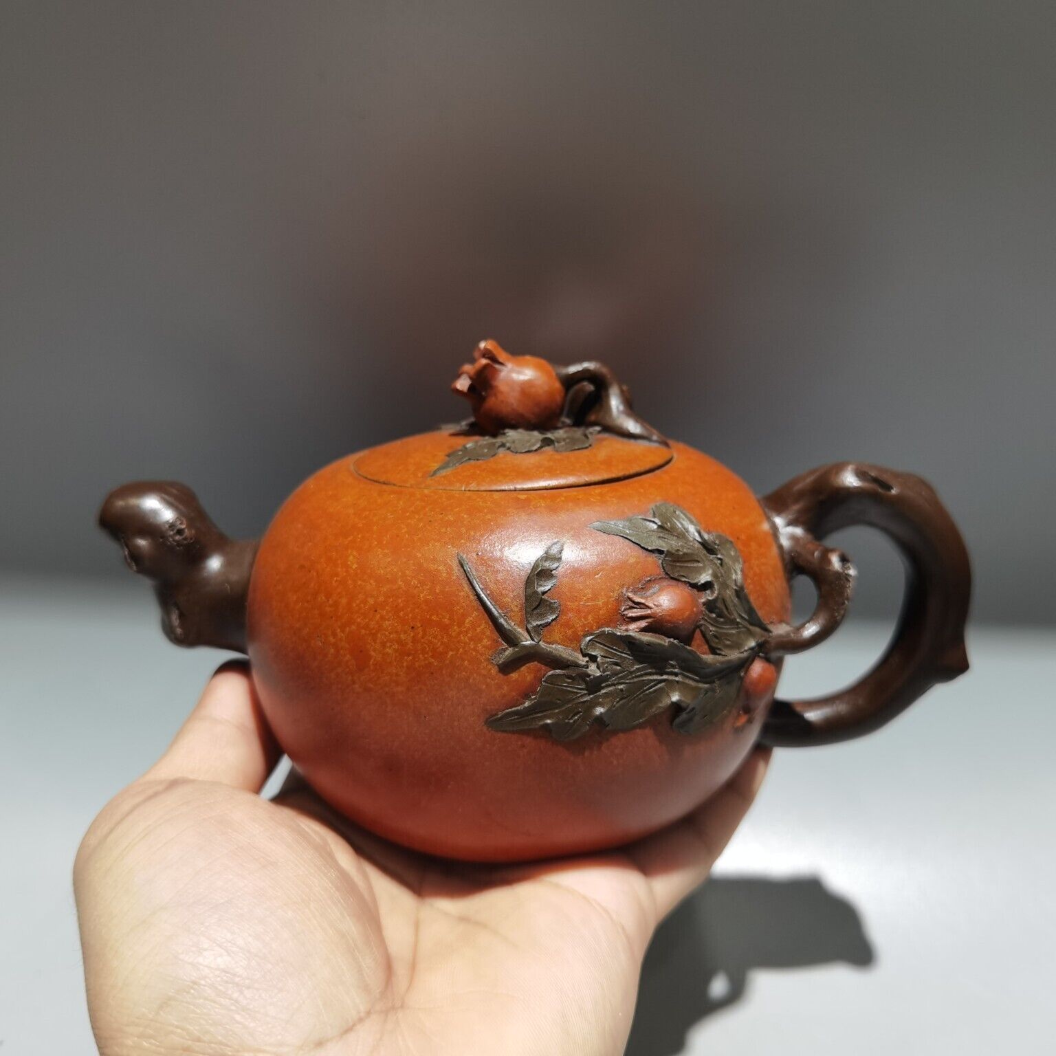 Chinese Yixing Zisha Clay Handmade pomegranate Kung Fu Tea Exquisite Teapot 蒋蓉