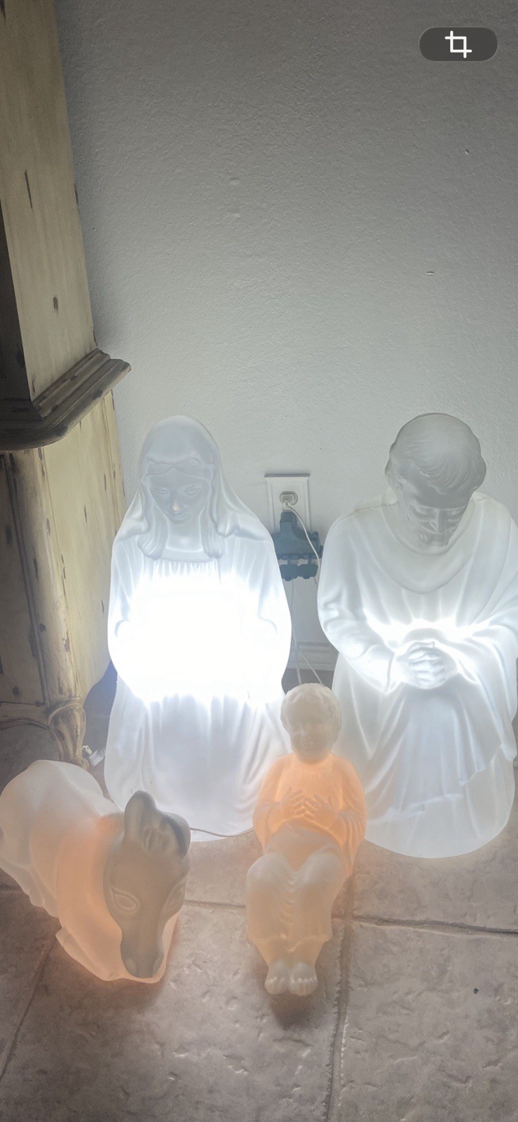 Vintage Empire 4 Pc. Nativity Blow Molds Joseph Mary Baby Jesus & Donkey-read