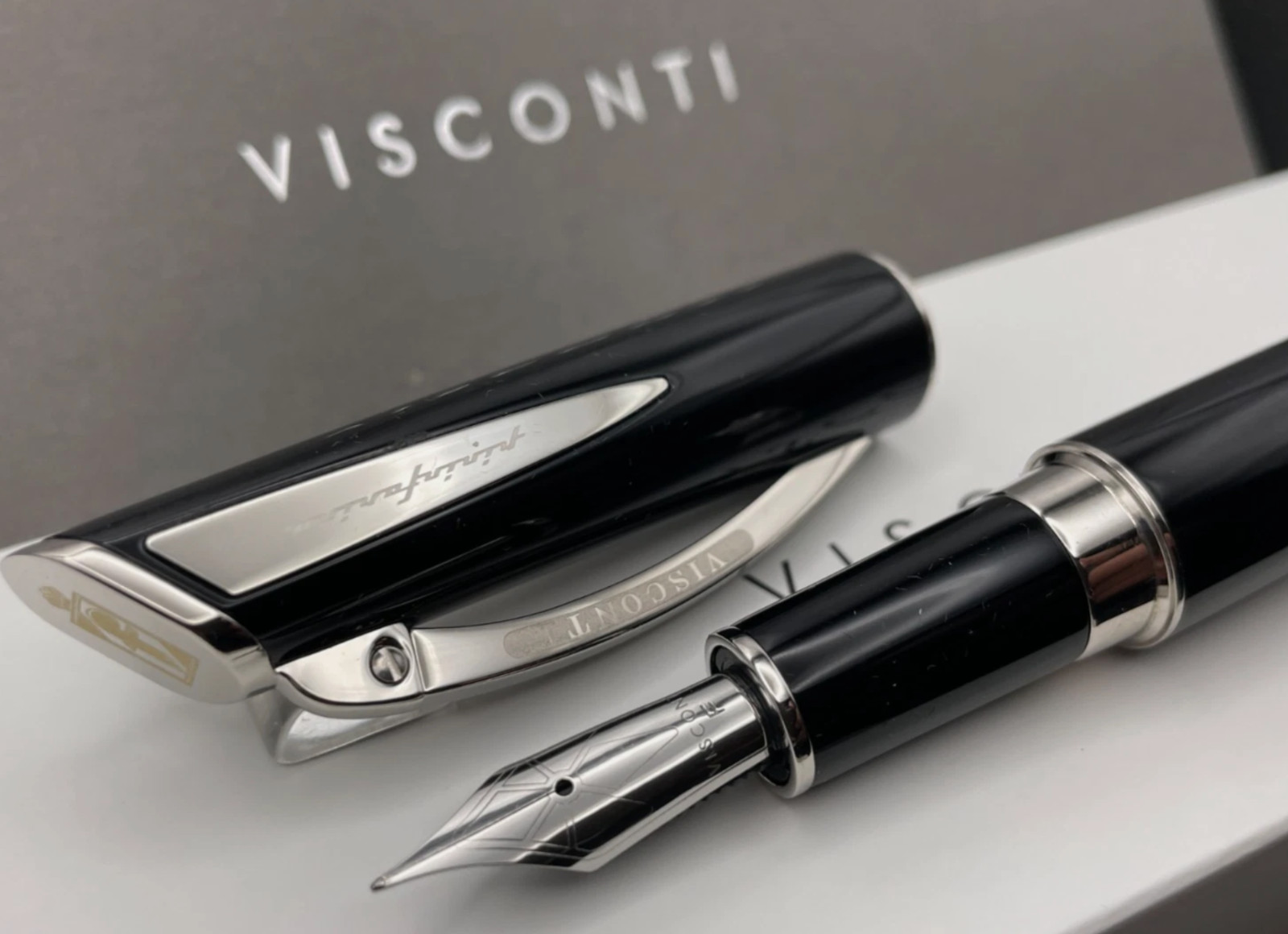 Visconti Italy Pininfarina XL Black+Steel Fountain $395 New (F, M, B, or XF Nib)