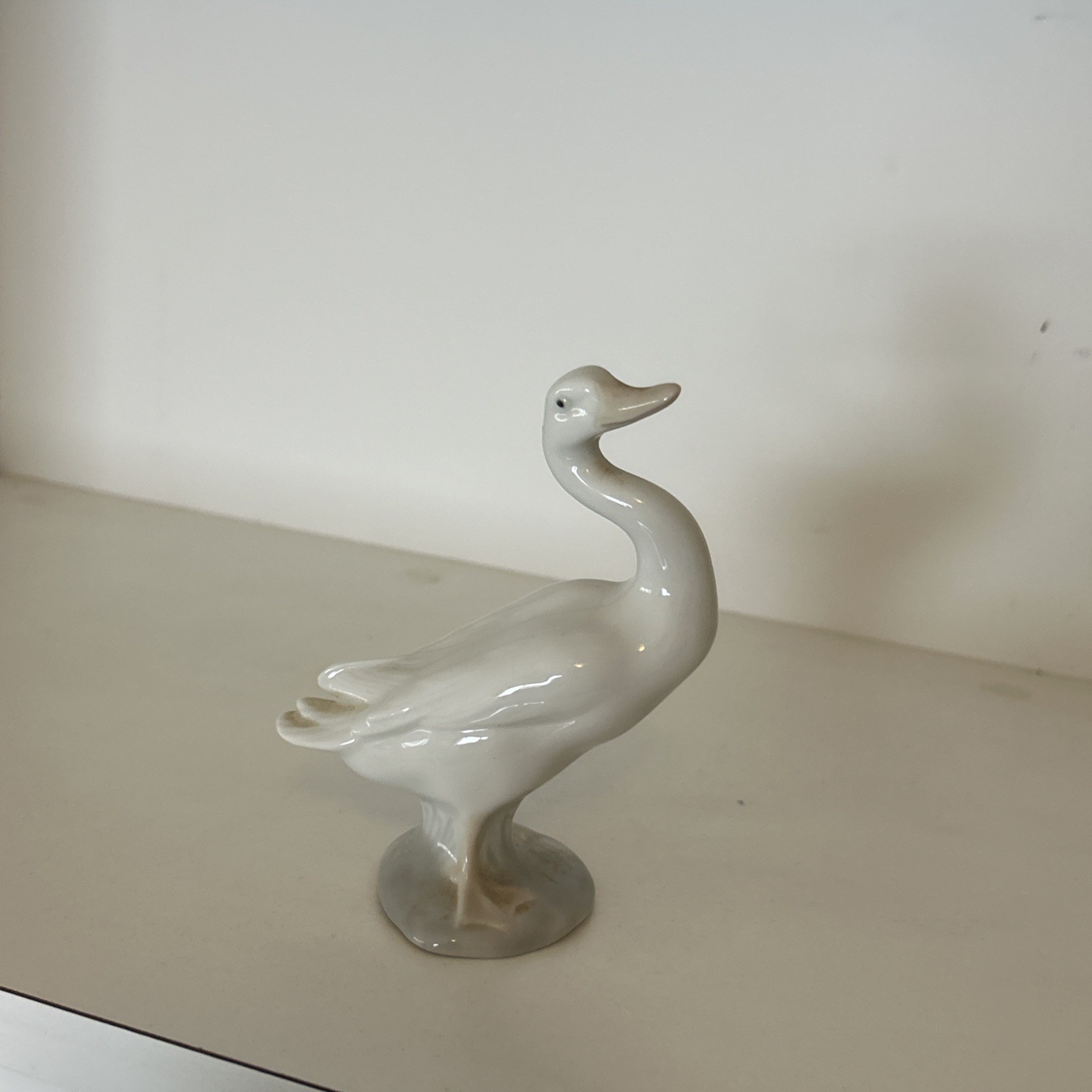 Vintage Lladro Figurine 4552 Little Duck Goose Head Up Spain Retired 1970 Vintage Lladro Figurine 4552 Little Duck Goose Head Up Spain Retired 1970