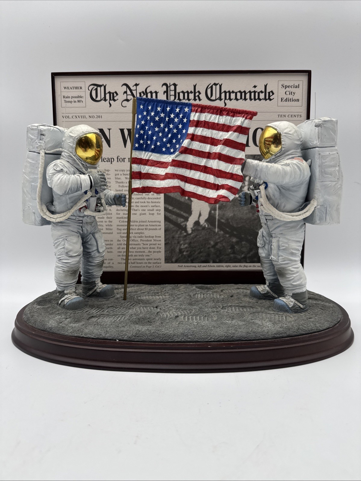 Danbury Mint Apollo 11 Moon Landing Astronaut Flag Display “One Small Step”