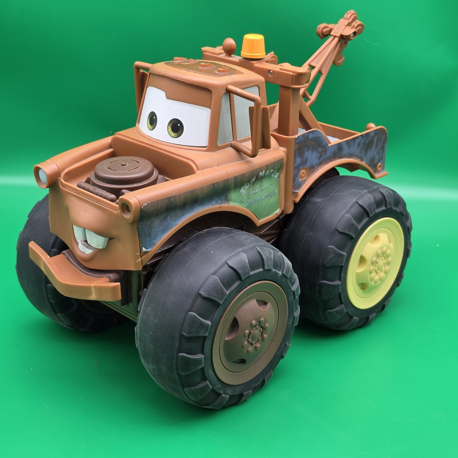 Tow Mater Talking Toy Disney Cars Push and Pull Truck 2014 Jakks Works No Chain