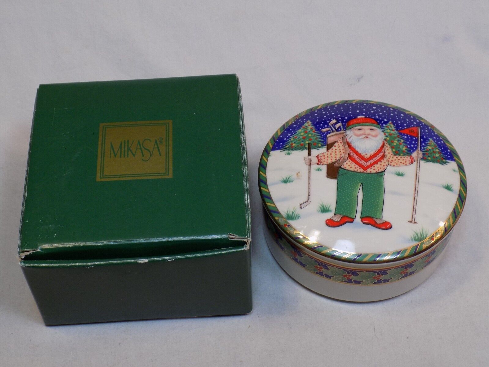 Mikasa Santa Claus North Pole Golfer Christmas Holiday Covered Box Trinket Dish