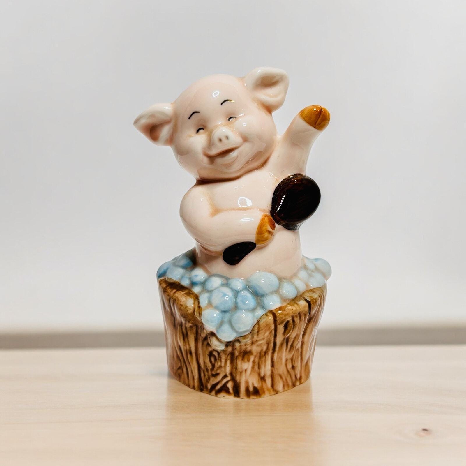 MCM happy Vintage Pig Figurine hog wash farmhouse style collectible
