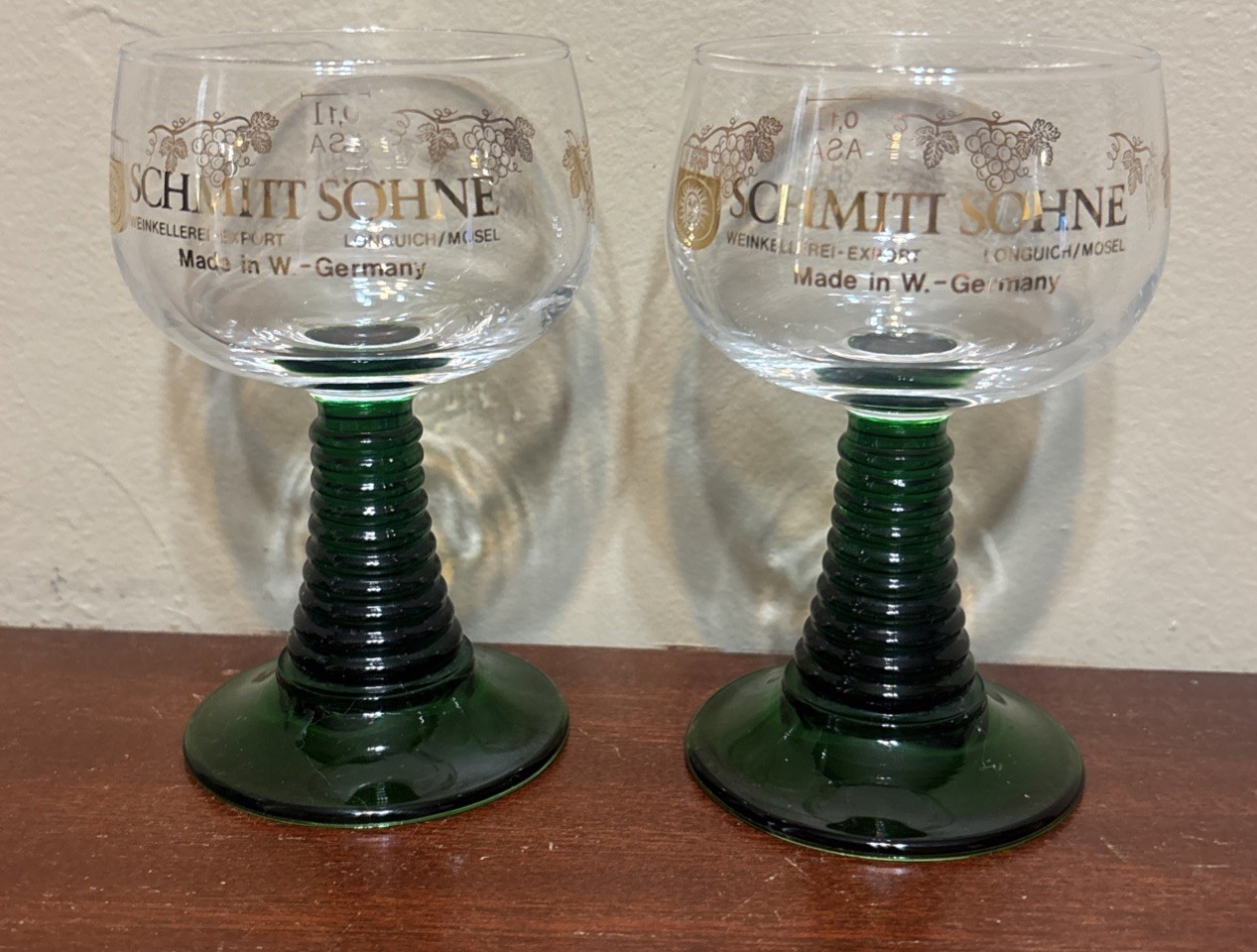 Vintage Schmitt Sohne Wine Glasses Set Of 2 Green Ribbed Stem West Germany