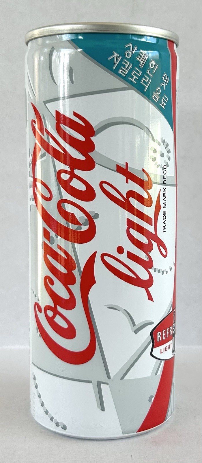 Coca-Cola Light Can 250ml Foreign Korean Soda Pop Can Vintage 1990's Coca-Cola Light Can 250ml Foreign Korean Soda Pop Can Vintage 1990's