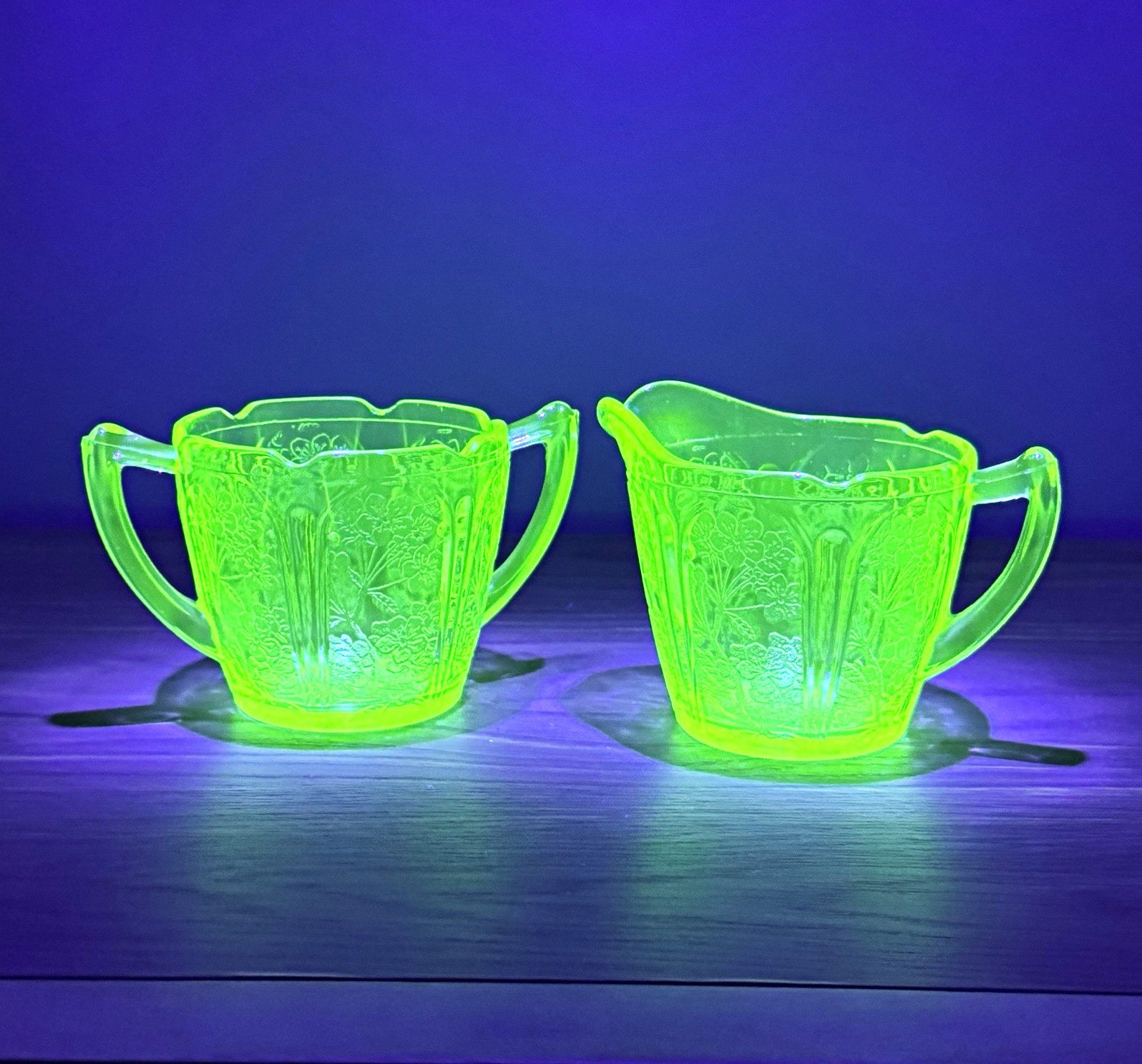 Vintage Jeannette Cherry Blossom Green Uranium Glass Creamer & Sugar Bowl Set