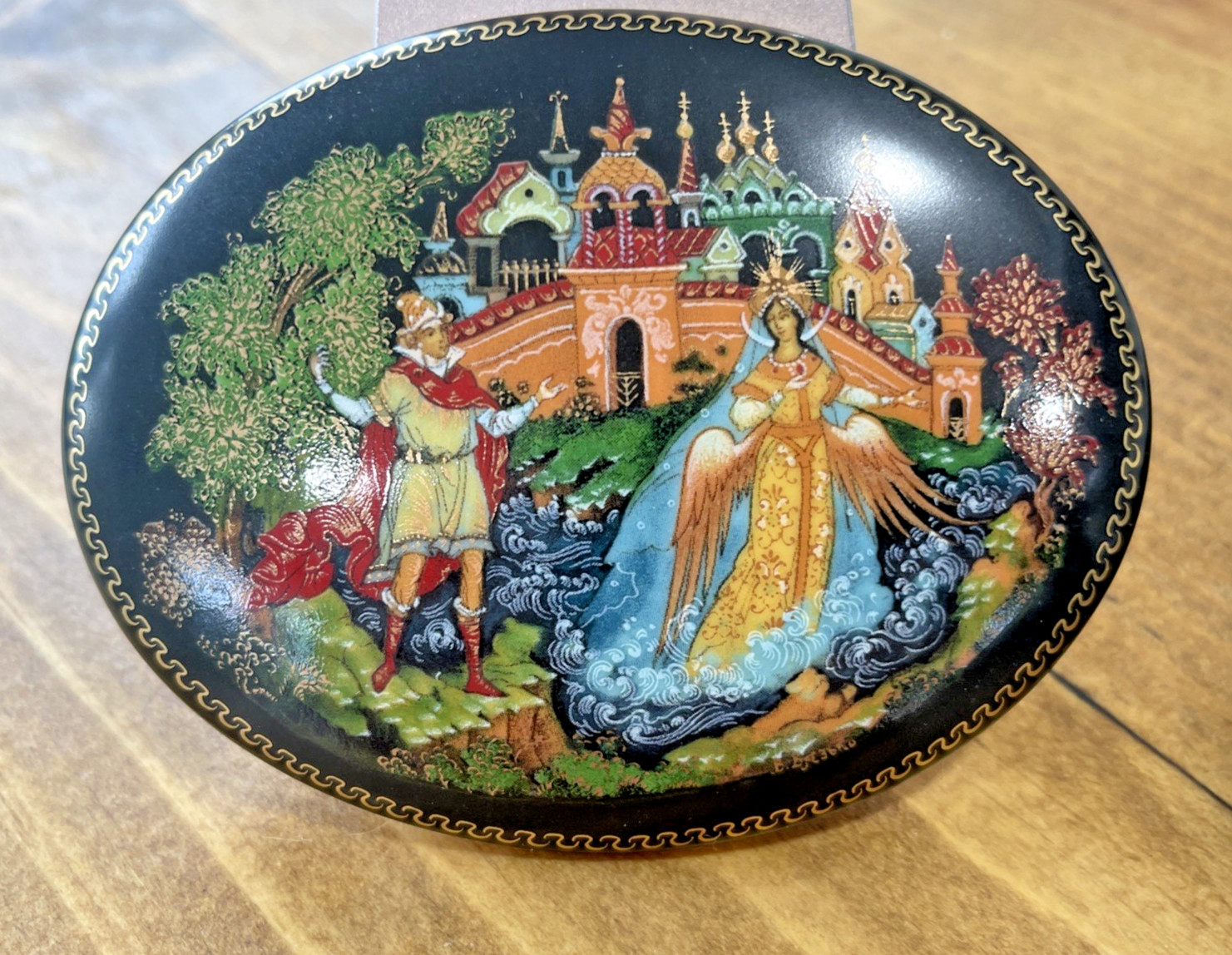 Vintage 1989 USSR Palekh Porcelain Trinket Box  Tsar Saltan