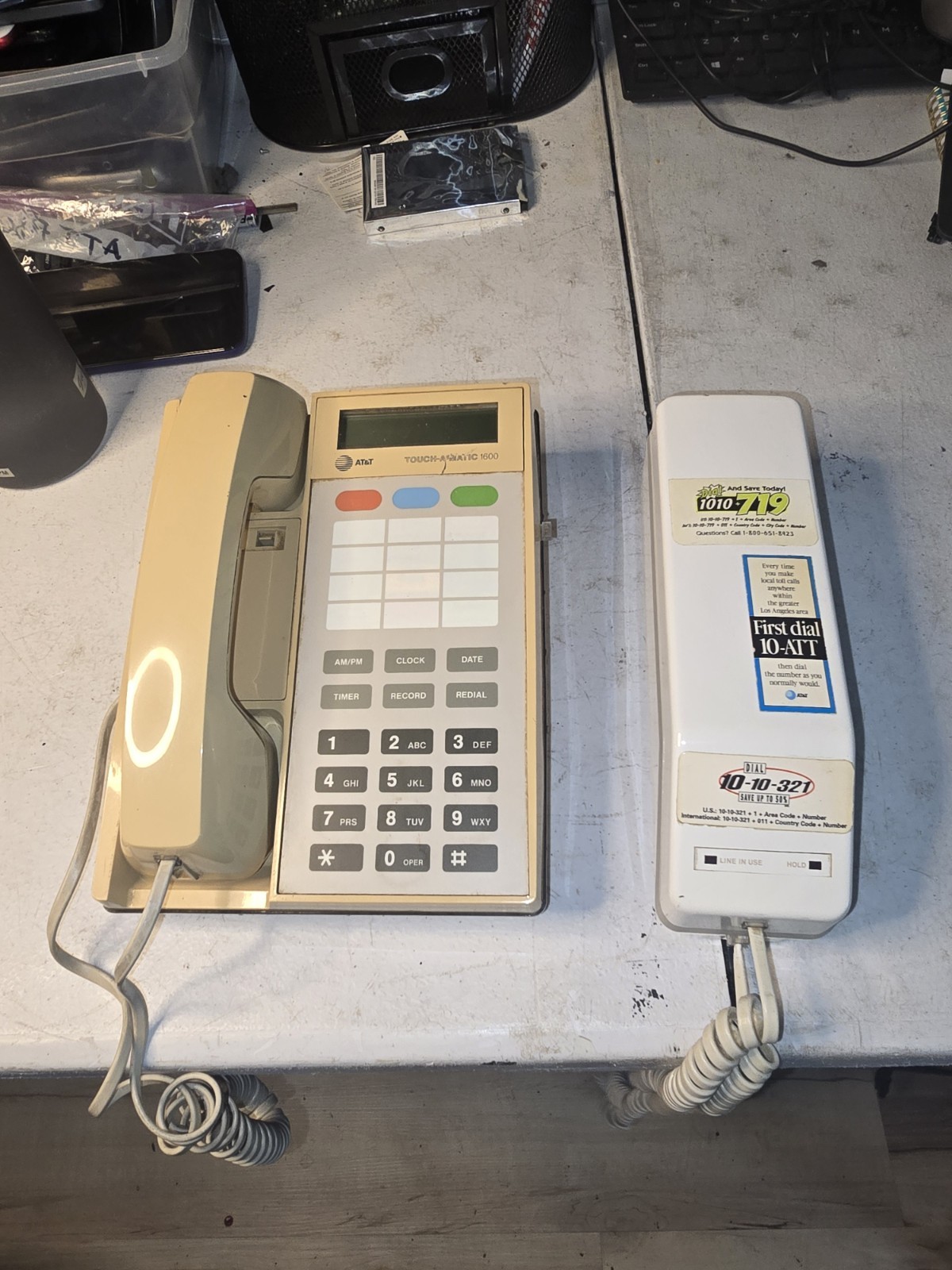 Vintage AT&T Touch-A-Matic 1600 Telephone + Wall Phone Retro Push Button...