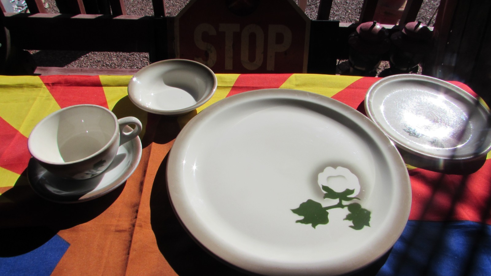 VINTAGE 1953-54 WALLACE CHINA TABLEWARE PRODUCER\'S COTTON OIL CO. FRESNO, CA