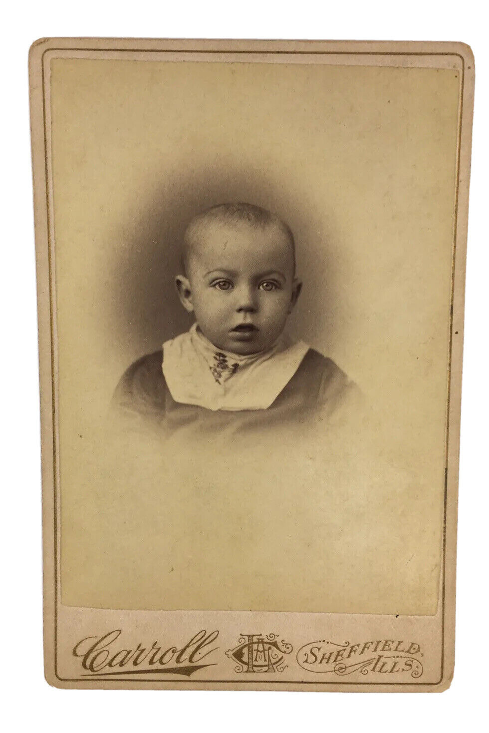 SHEFFIELD, ILLINOIS 1890 1900s Baby Vignette Victorian Cabinet Card