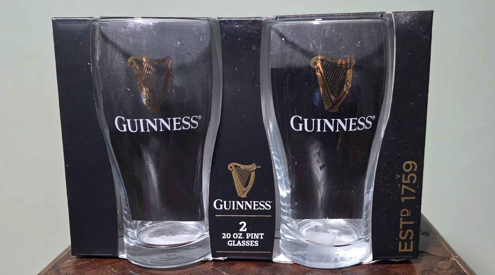 2 Guinness Tulip Pint Beer Glass Dublin Ireland 20 oz Brand New 