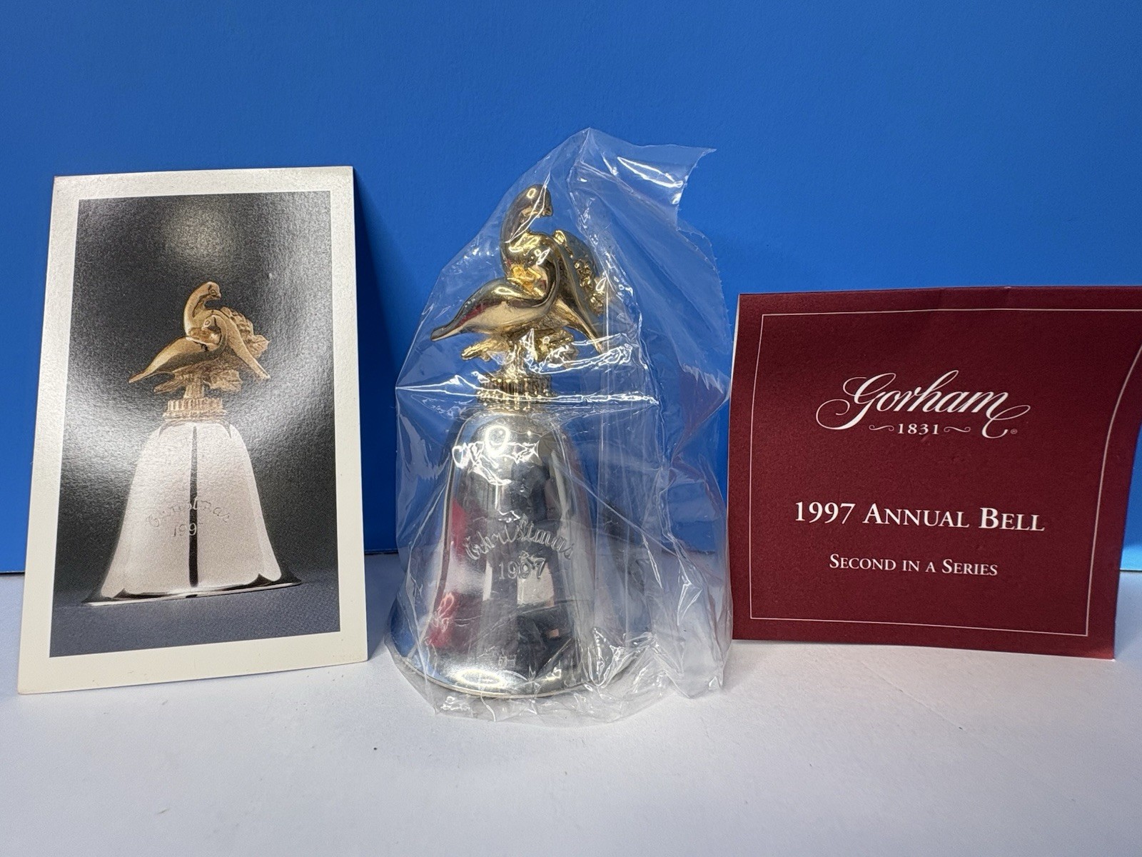 1997 GORHAM ANNUAL BELL 2nd in Series 2 Turtle Doves Christmas w/ COA + Box