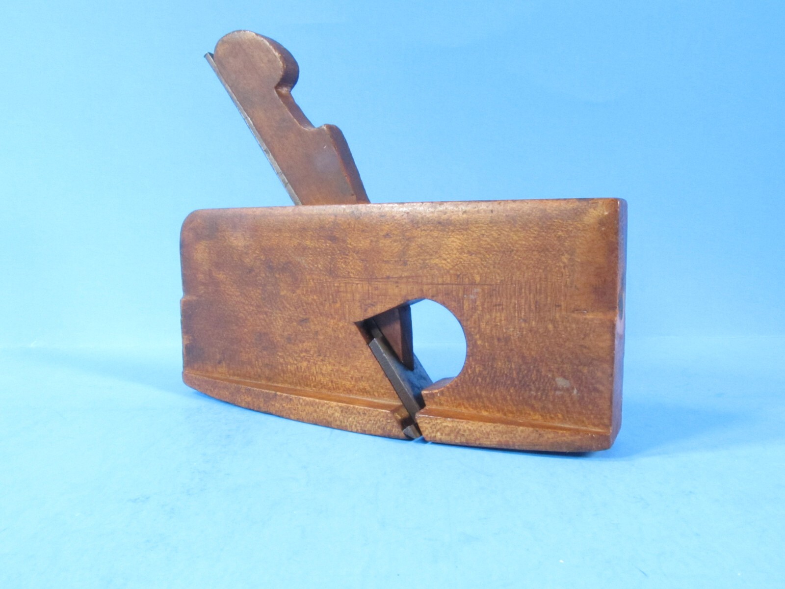 uncommon W H Pond New Haven CT coachmakers compassed T rabbet wood molding plane
