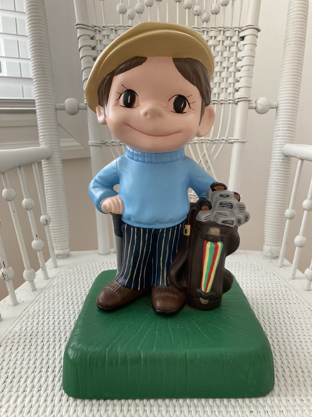 Vintage 70’s Holland Mold Hand Painted Ceramic Smiley Face Golfer Golf Boy Caddy