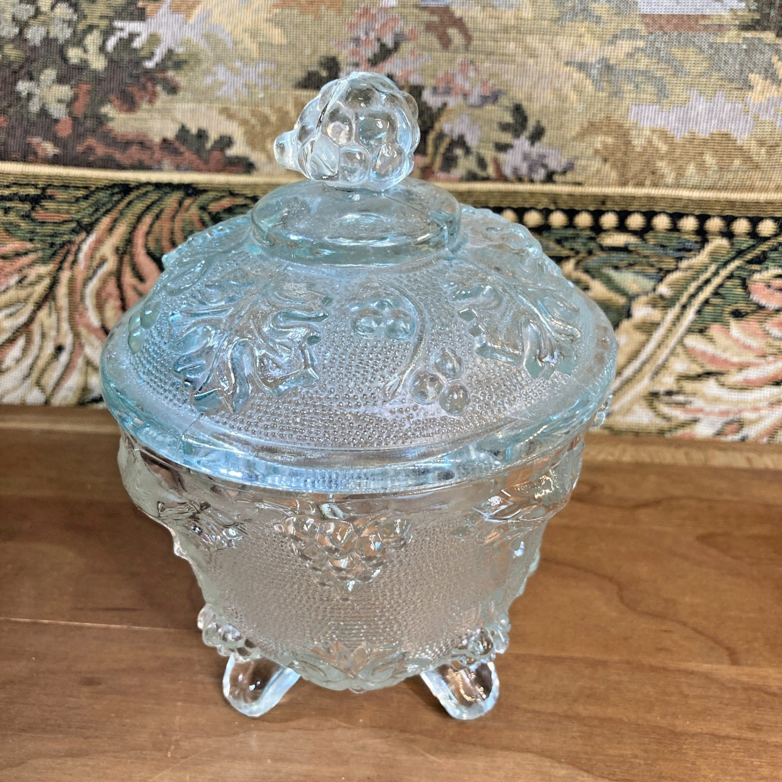 Vintage Jeanette Glass Clear Candy Dish W Lid 4-Footed Grape Leaf Stippled 6 Vintage Jeanette Glass Clear Candy Dish W Lid 4-Footed Grape Leaf Stippled 6
