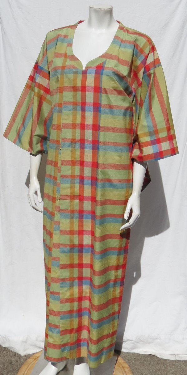 MITSUKOSHI Women’s S M Green Madras Plaid Slub Silk Button Long Kimono Robe EUC