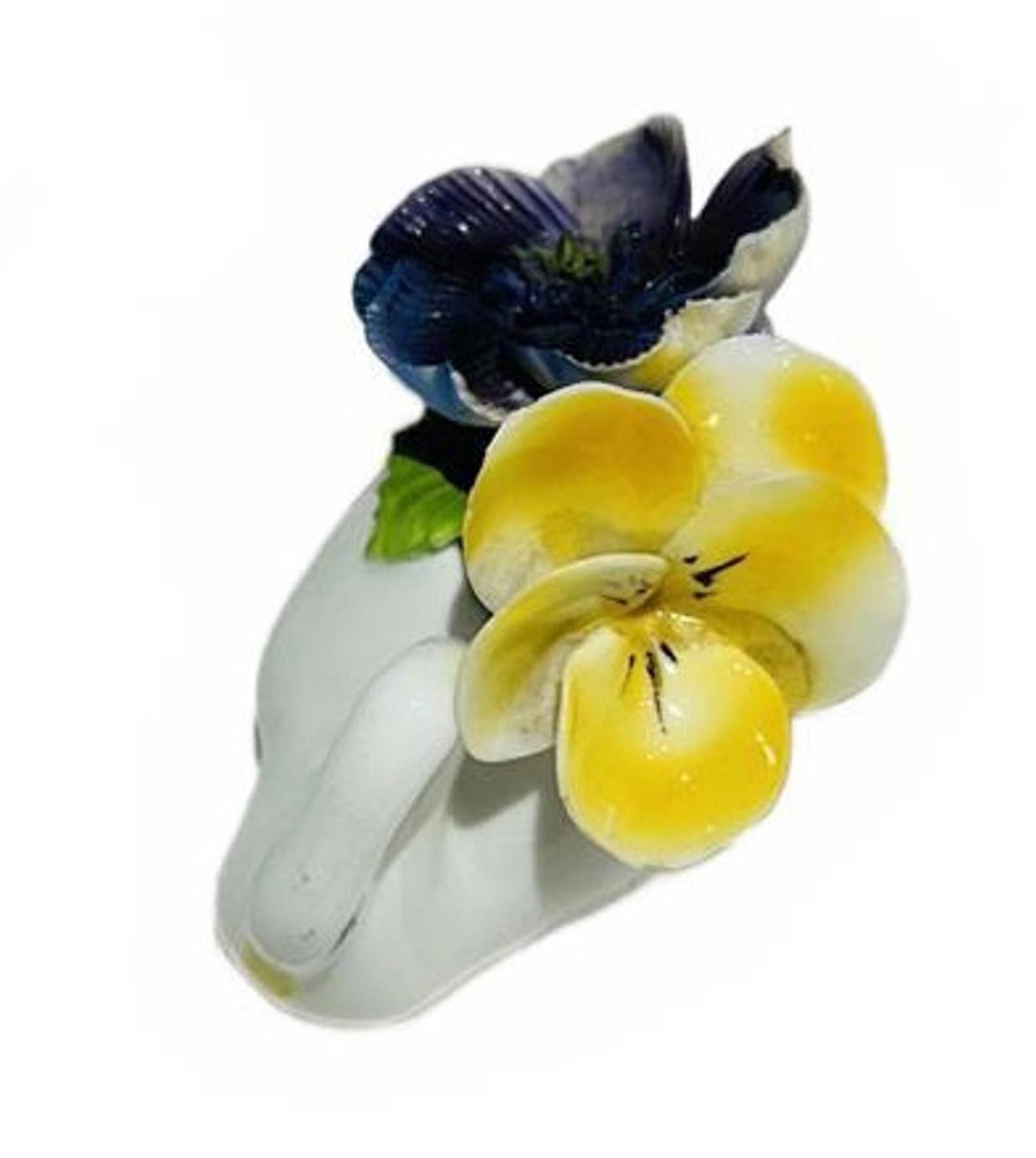 Vintage English Aristocrat Bone China Swan Yellow Purplish/Blue Floral