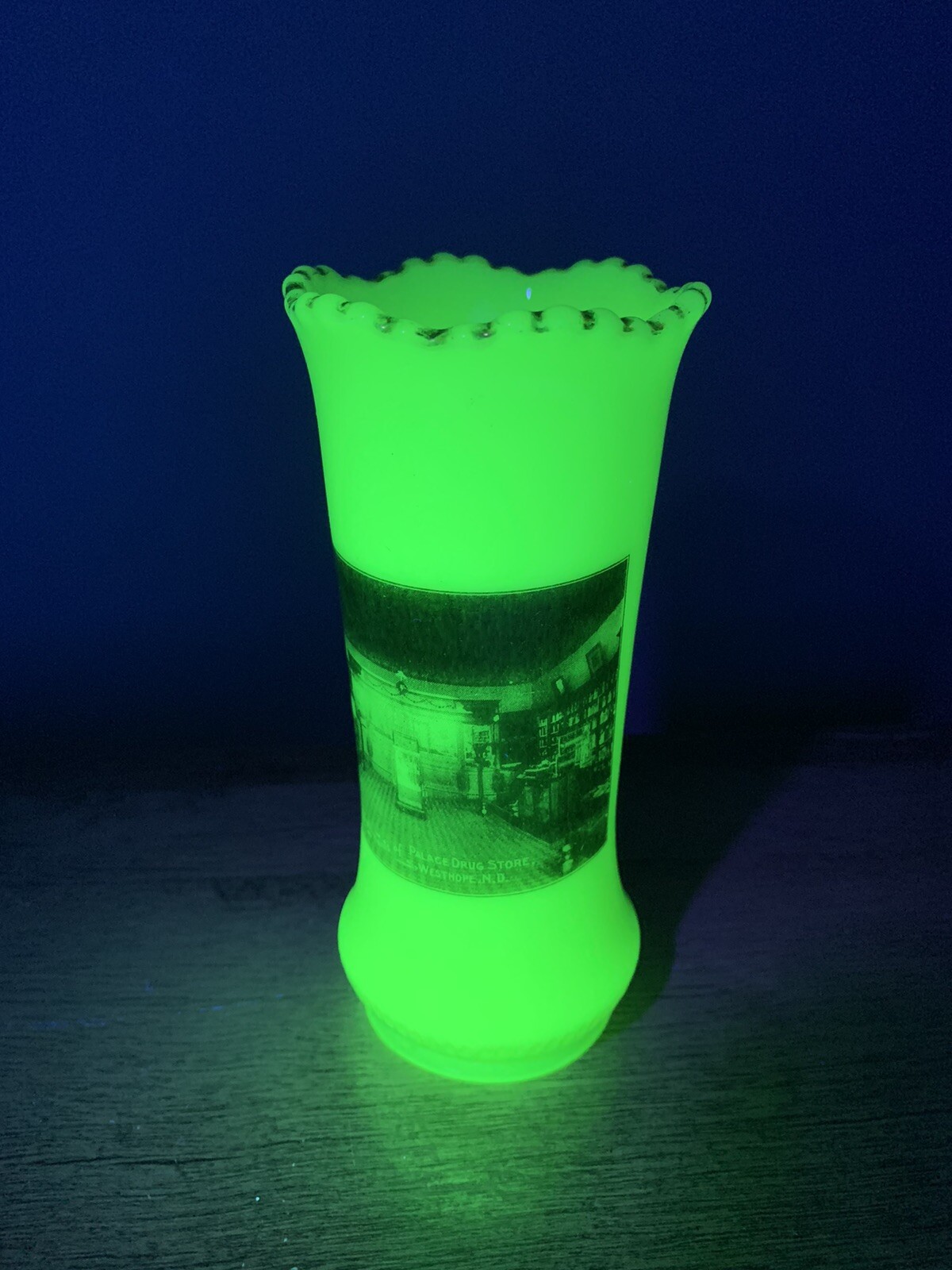 Uranium Vaseline Custard Vase Advertising Palace ￼drug Store W hope North Dakota