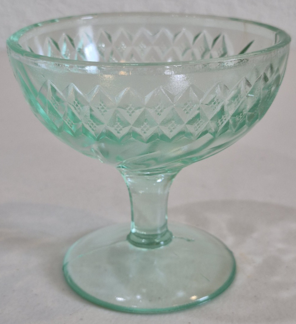 Green Footed Sherbert Dessert Floral Diamond Band Pattern Dish 3.3 Green Footed Sherbert Dessert Floral Diamond Band Pattern Dish 3.3