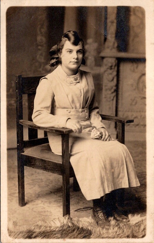 RPPC Postcard Studio Portrait Young Woman Sitting in Chair c. 1907-1920s    Q455