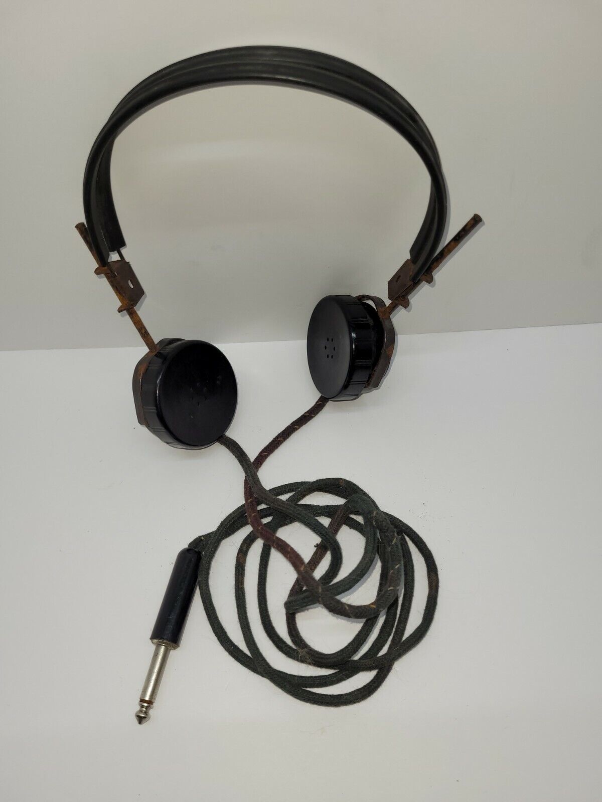 Newcomb Audio Products Headset