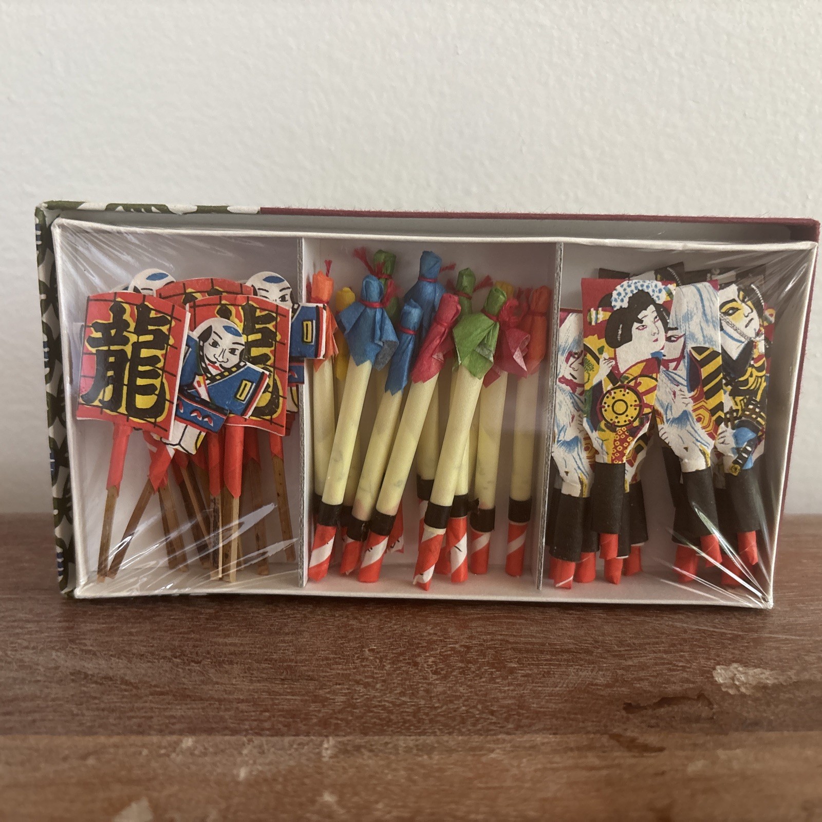 Vintage Japanese Festival Toys | Showa Era Paper Craft | Kamifusen Balloon Decor