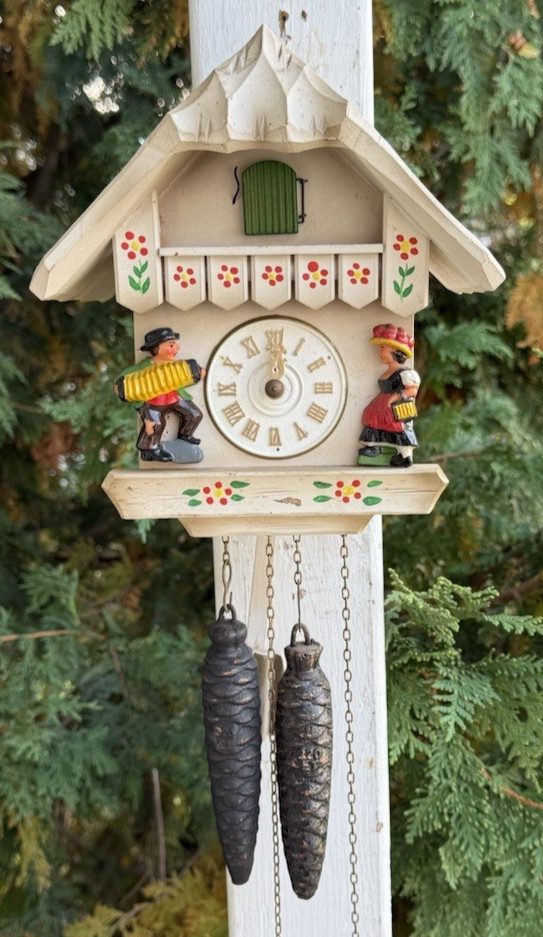Vintage 1970s White German Cuckoo Clock - SEE VIDEO - ALL ORIGINAL - RUNS GOOD