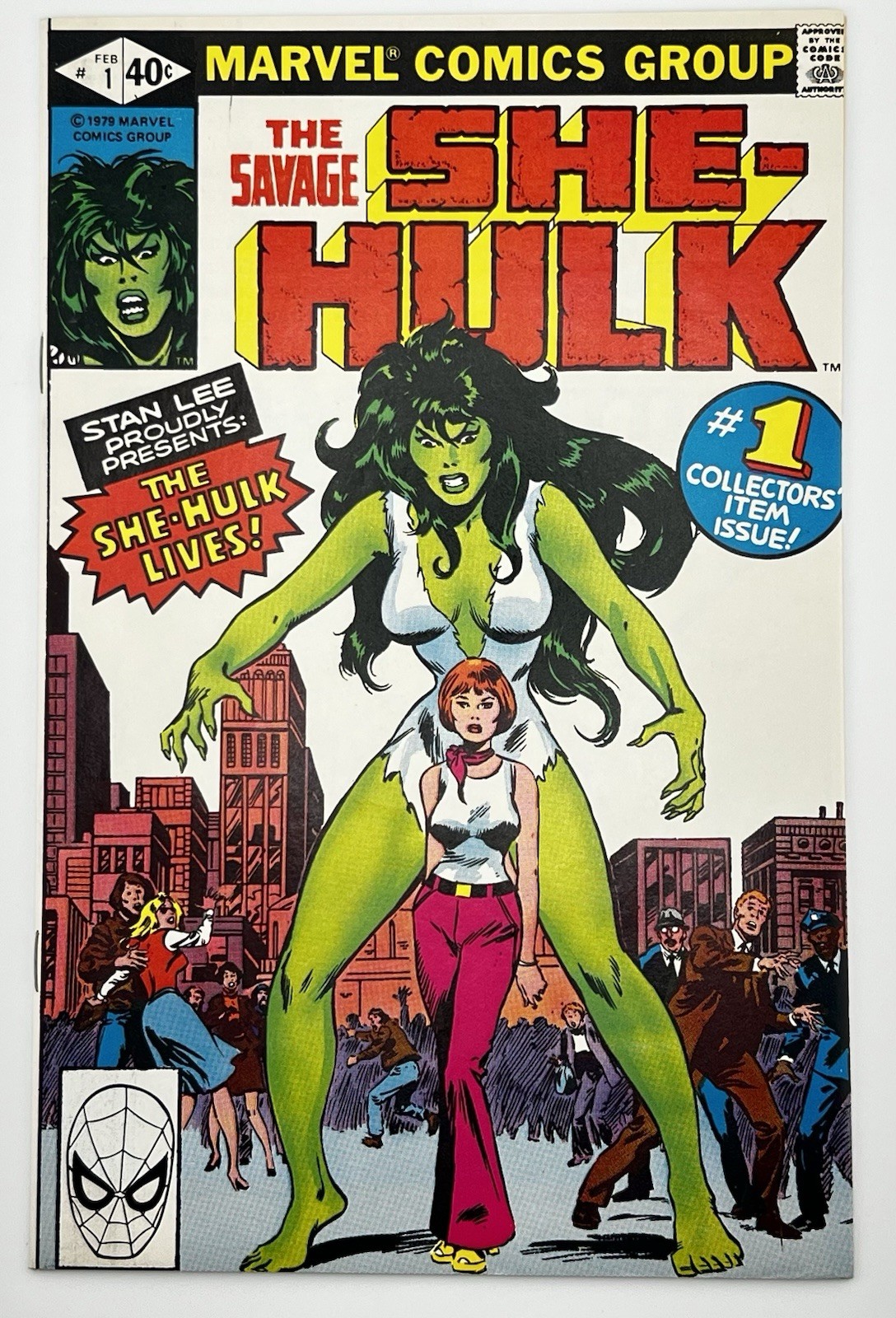 The Savage She-Hulk 1 VERY FINE John Buscema Marvel Comics 1980