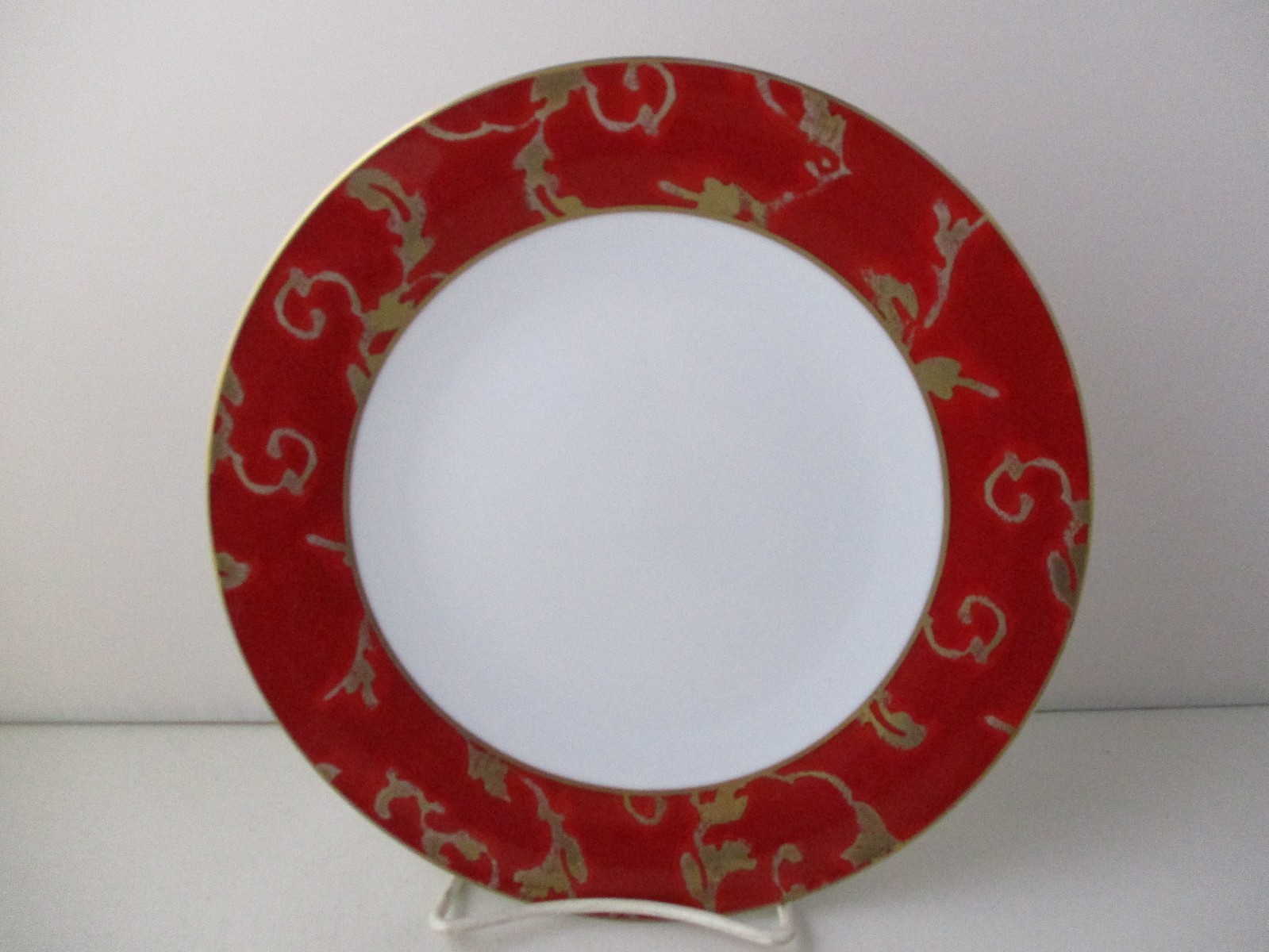 PORCEL GOLD RUBY SALAD PLATE - 8 7/8\