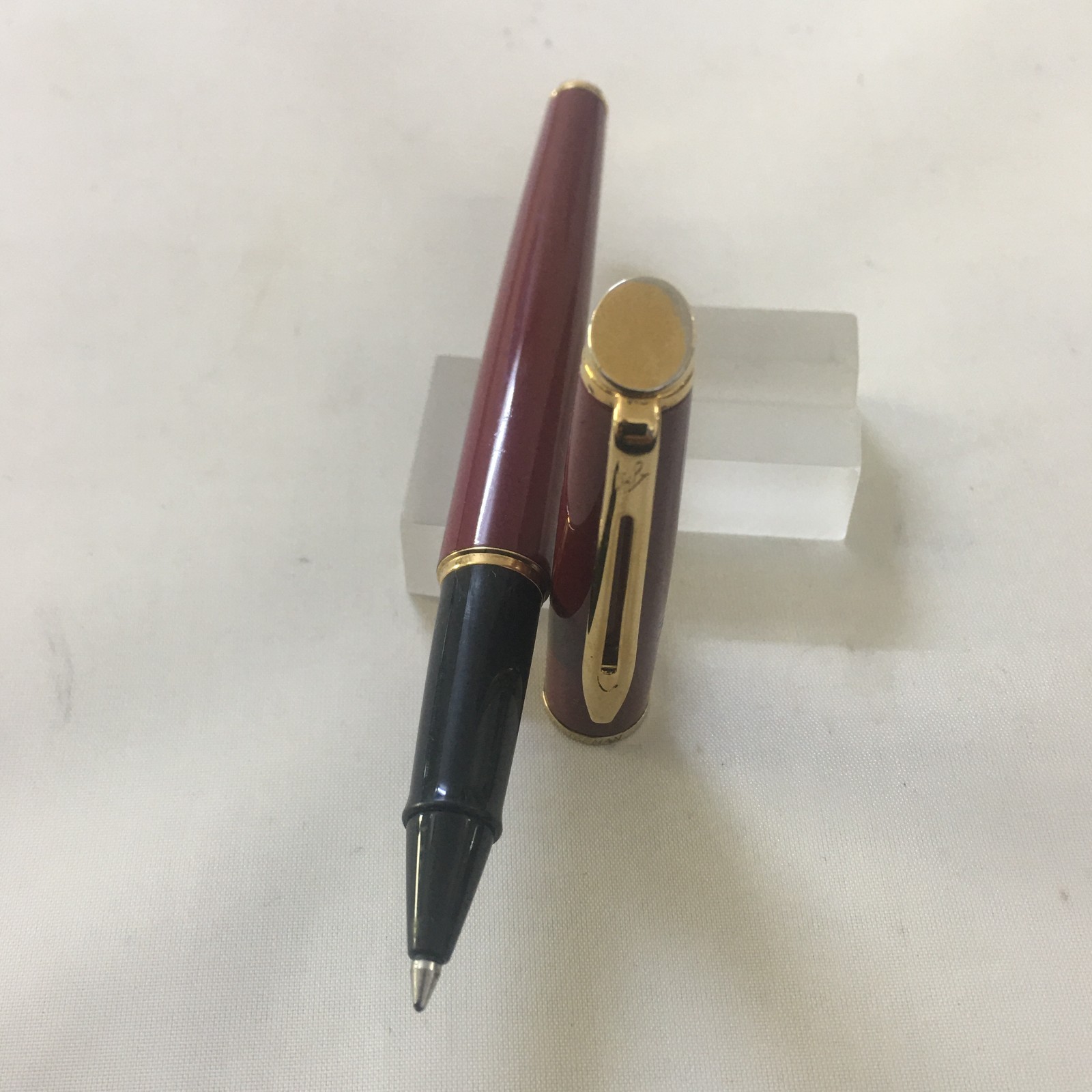 Luxury Waterman Maroon Laque Gold trim Roller Ball point NEW France