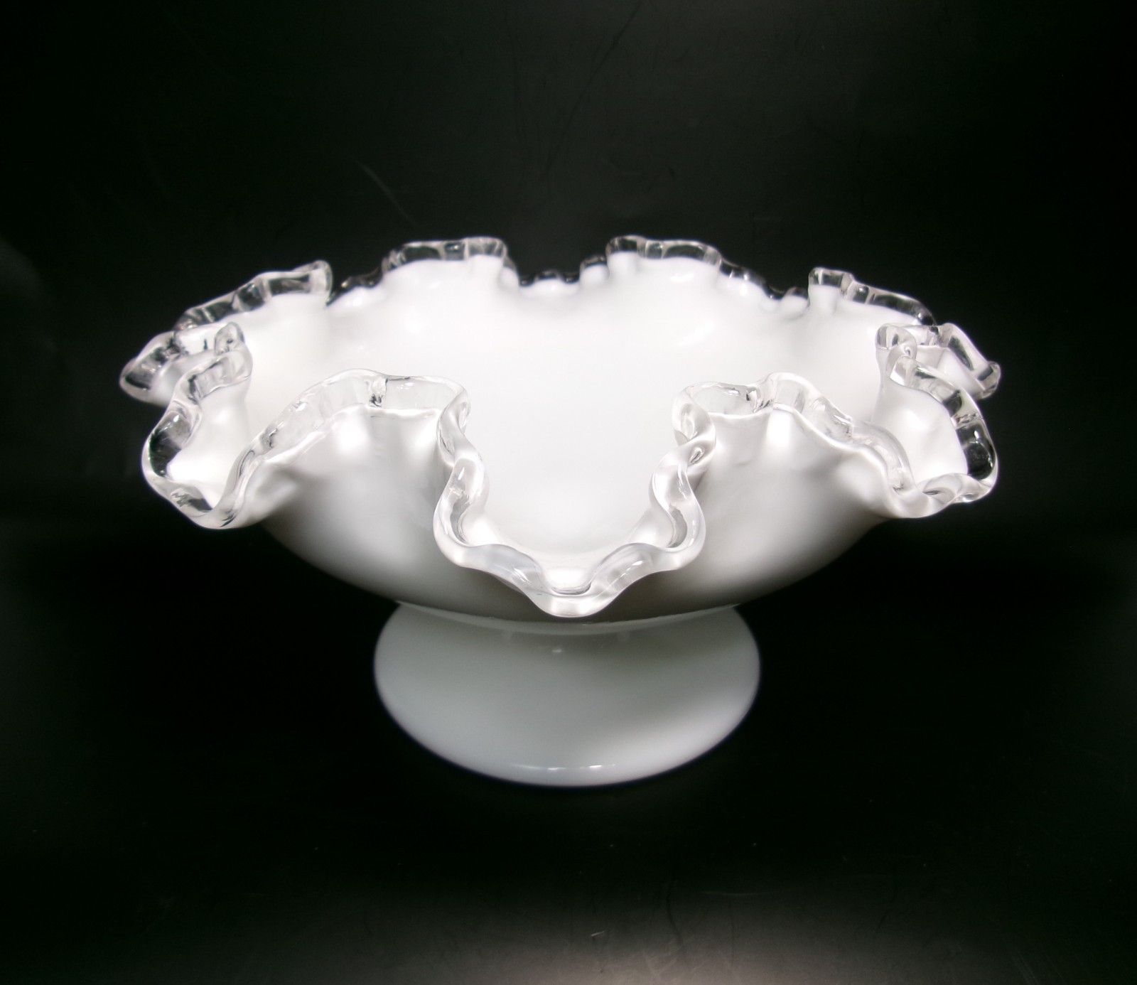 Vintage FENTON Silvercrest Ruffled Edge Milk Glass MCM Pedestal Bowl Dish