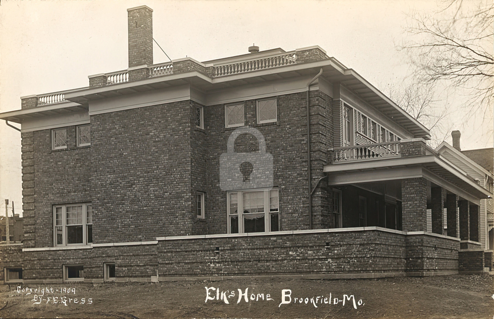 Elk\'s home, Brookfield, MO Missouri 1909 RPPC Photo Postcard Copy