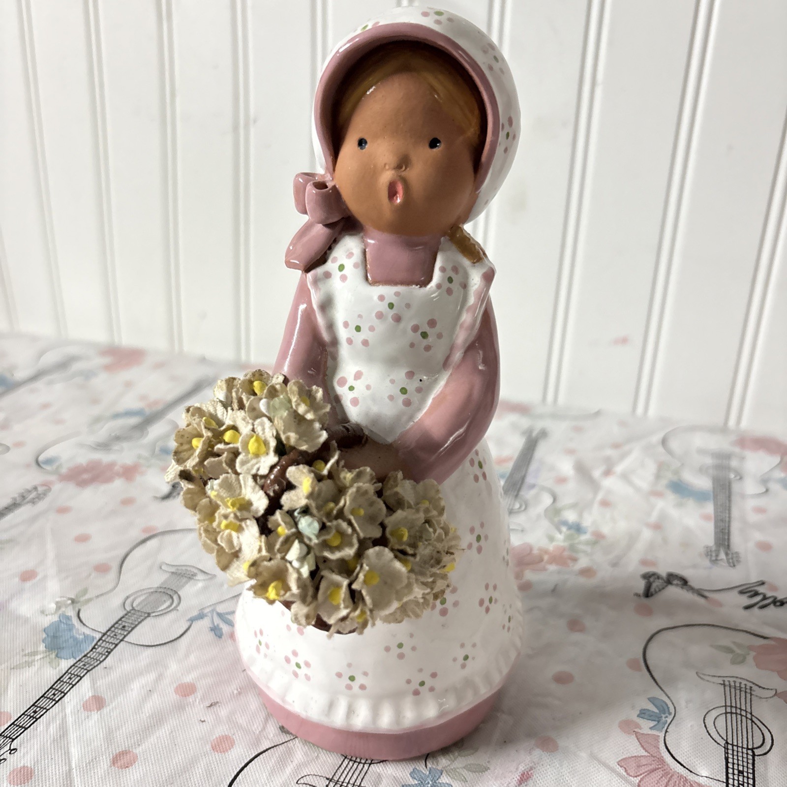 Vintage Jullar Levante ceramic figurine of a girl with flowers. Pink