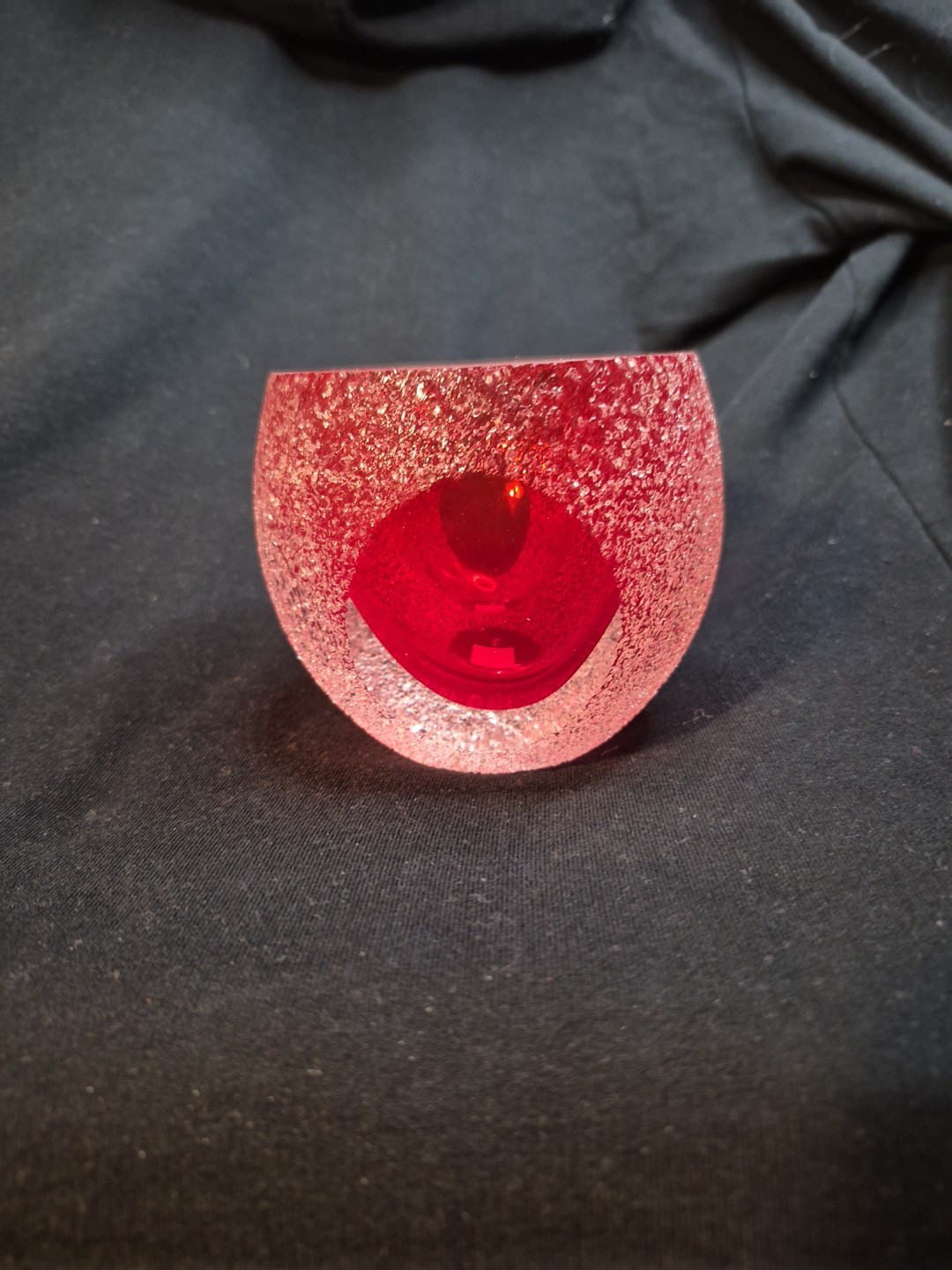 Fifth Avenue Crystal Frosted Ruby Red Faceted GEODE Votive Candle Holder  3\