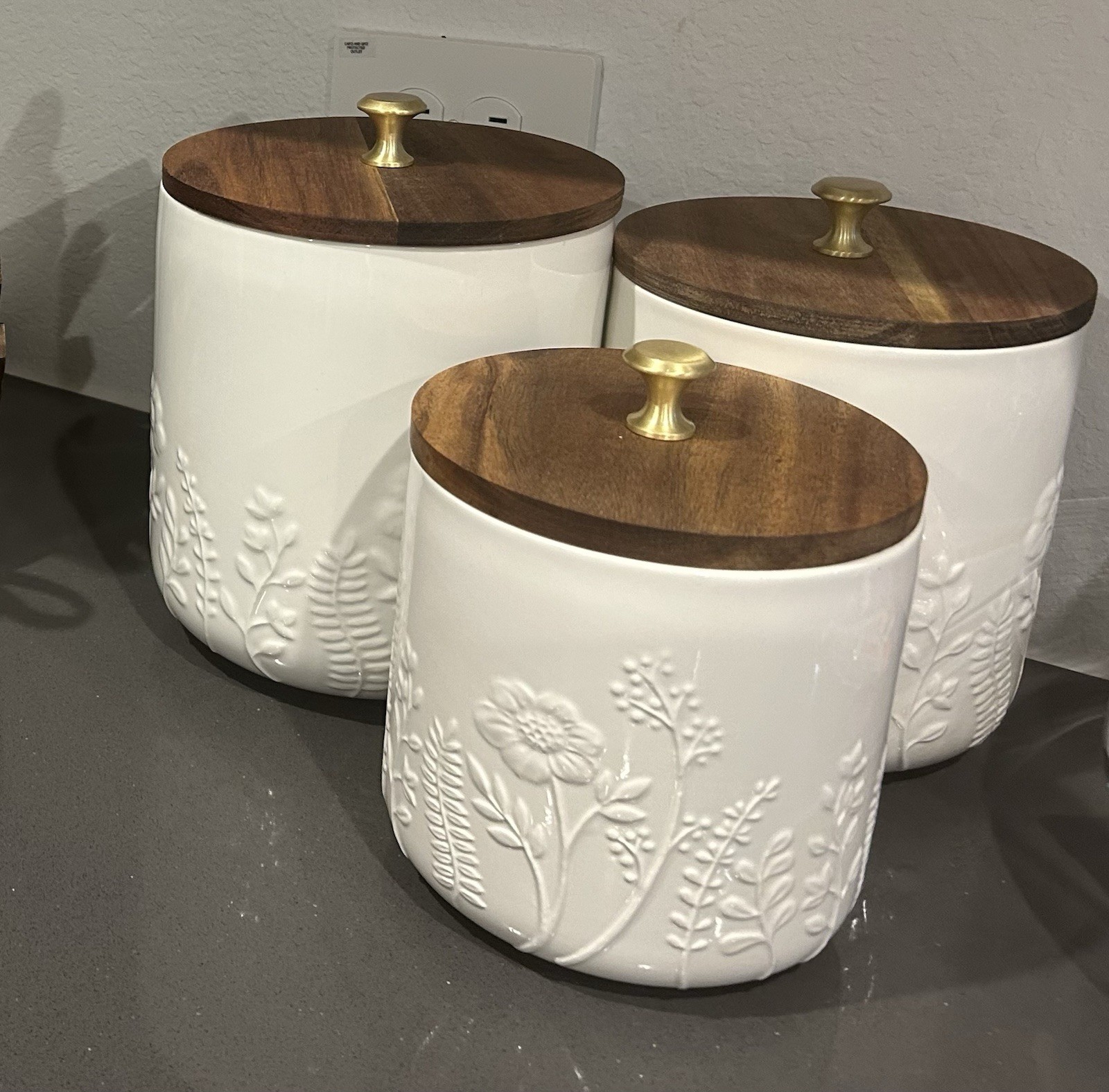 PRINCESS HOUSE 3 canister Wildflower design 40212 new 3 beautiful canister\'s PRINCESS HOUSE 3 canister Wildflower design 40212 new 3 beautiful canister\'s