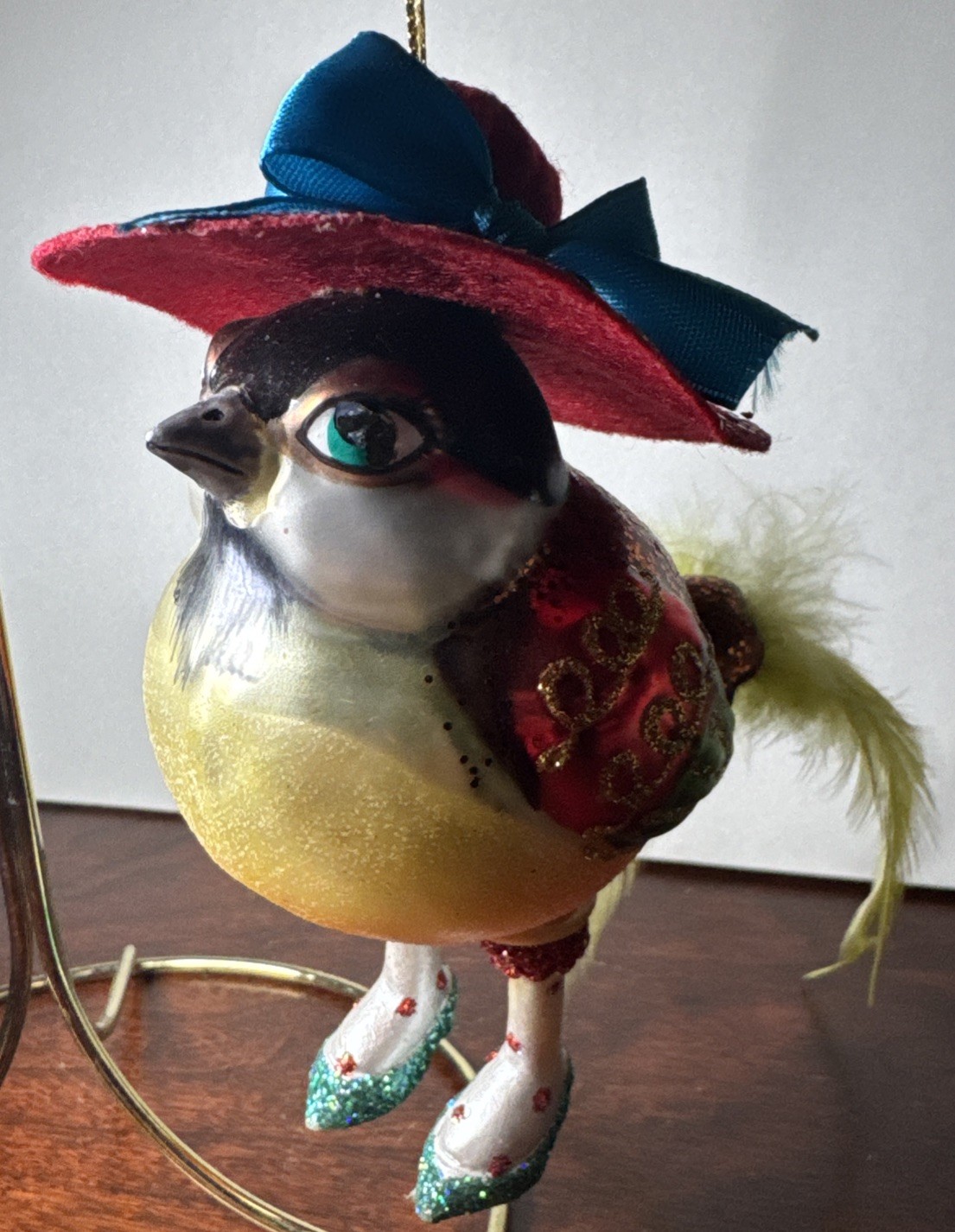Sassy Fancy Bird Blown Glass Christmas Ornament Glitter Big Hat