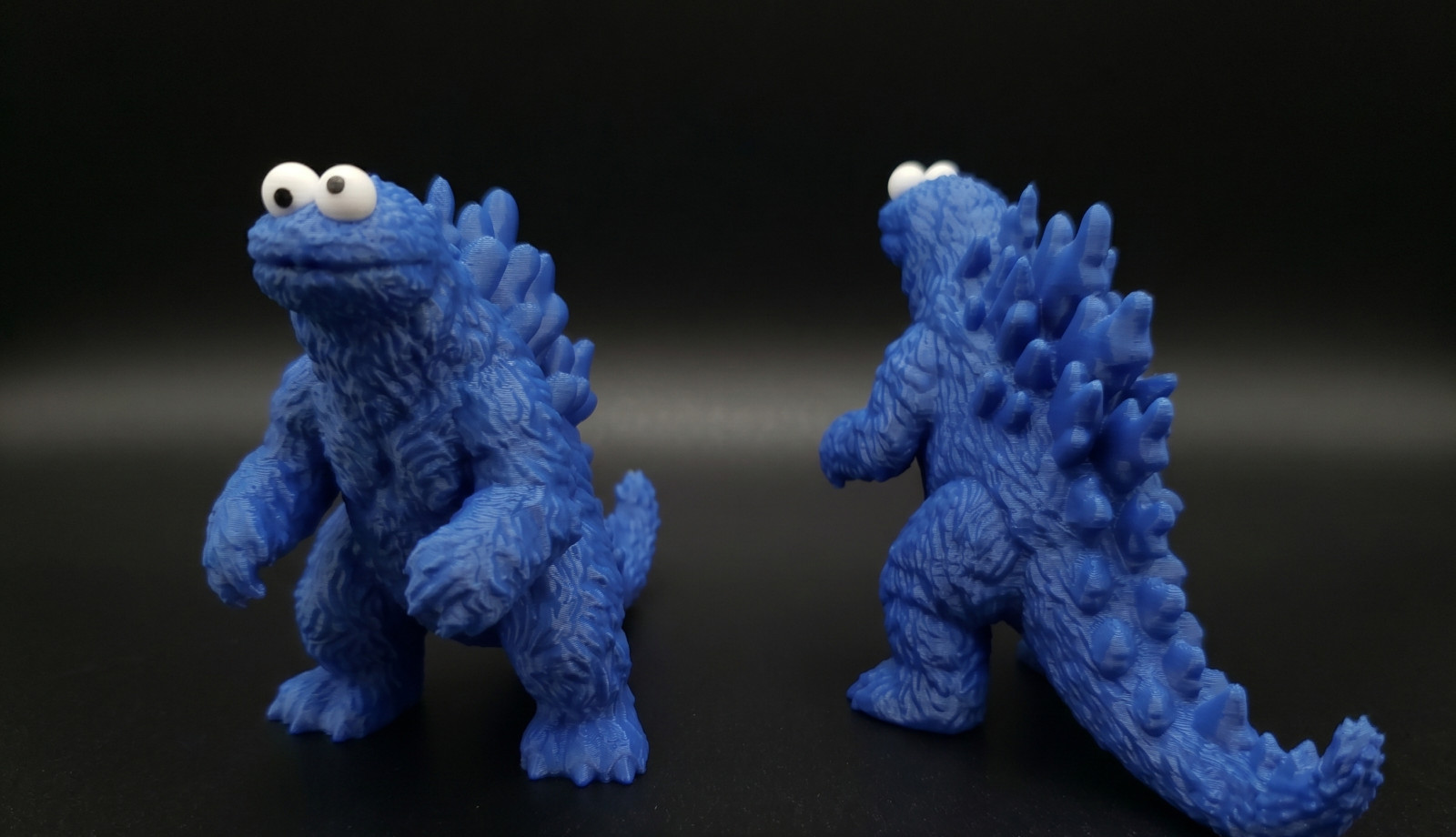 Cookie Monster Godzilla Figure 5.4\
