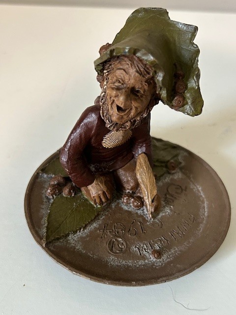TOM CLARK ANAHEIM ONE OF OVER 125 PIECEES THAT I\'VE COLLECTED AND ARE NOW 4 SALE