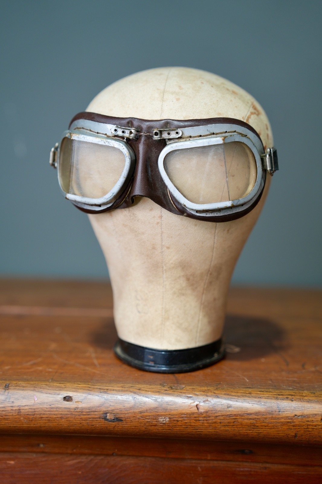 Vintage Aviation Leather Flight Pilot Goggles WWII Motorcycle England Antique