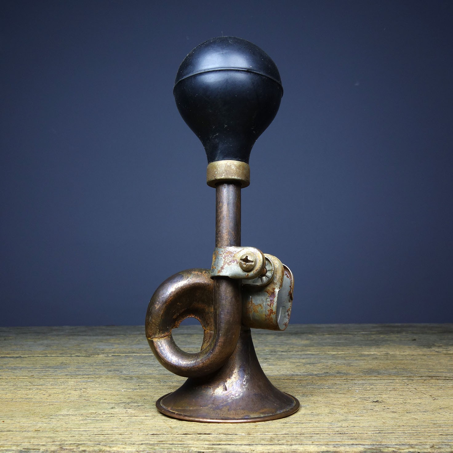 Vintage Working Brass Bike Squeeze Bulb Horn Loud Retro Moto 18cm Vintage Working Brass Bike Squeeze Bulb Horn Loud Retro Moto 18cm