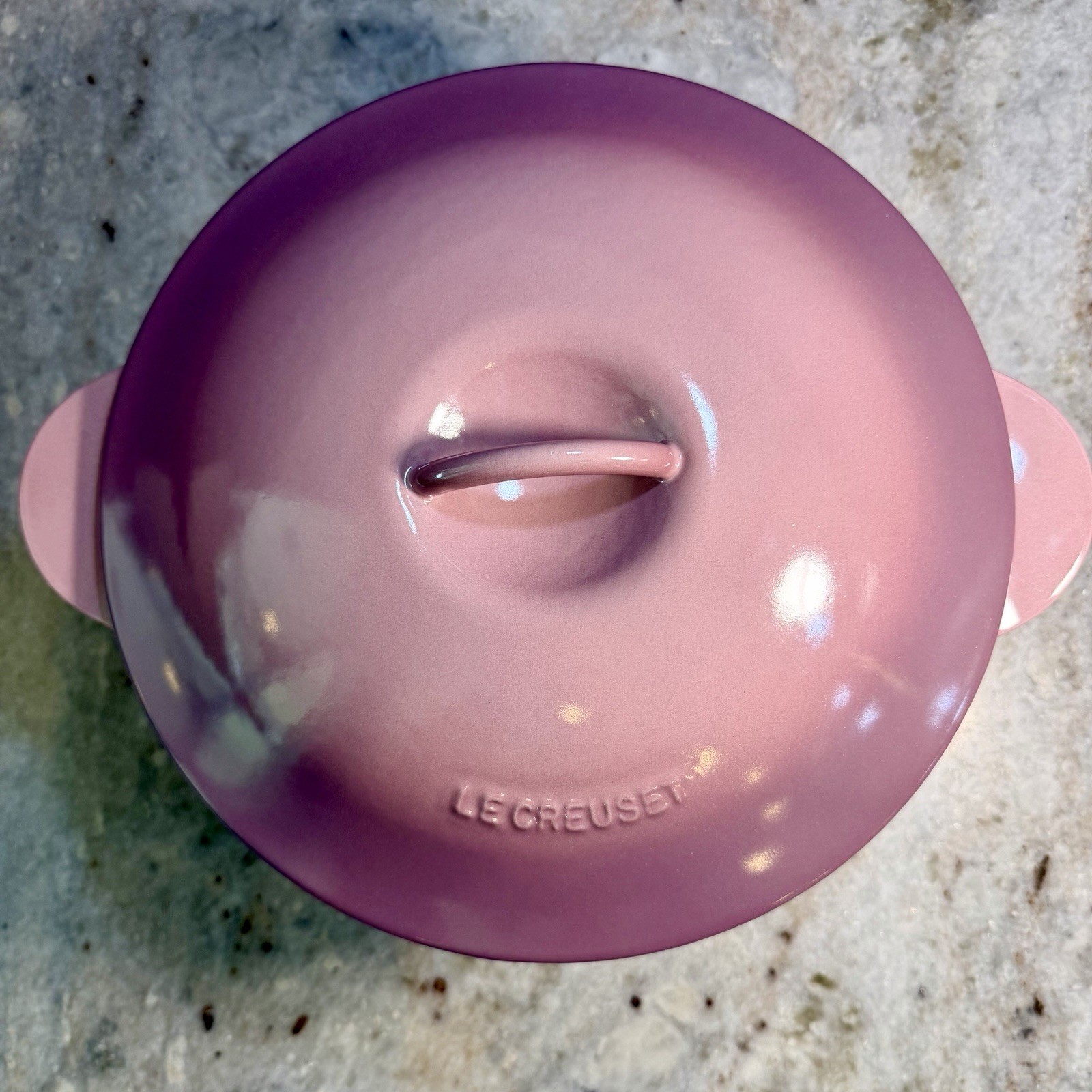Le Creuset Mauve Pink 4.5 Cast Iron Heritage Cocotte Dutch Oven NWT Hard To Find