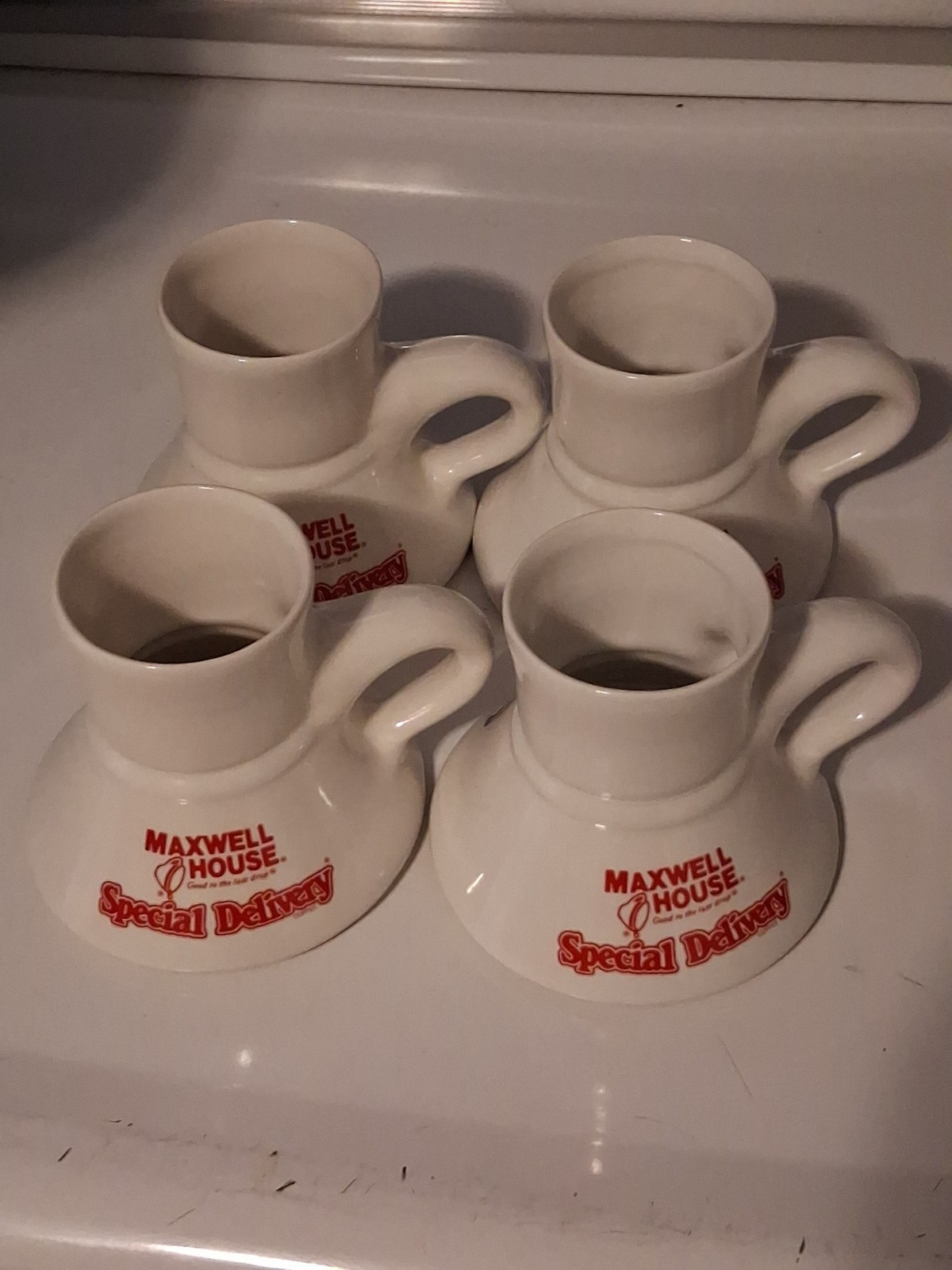 Set Of 4 Vintage Maxwell House Special Delivery Hour Glass Shaped Coffee Cups