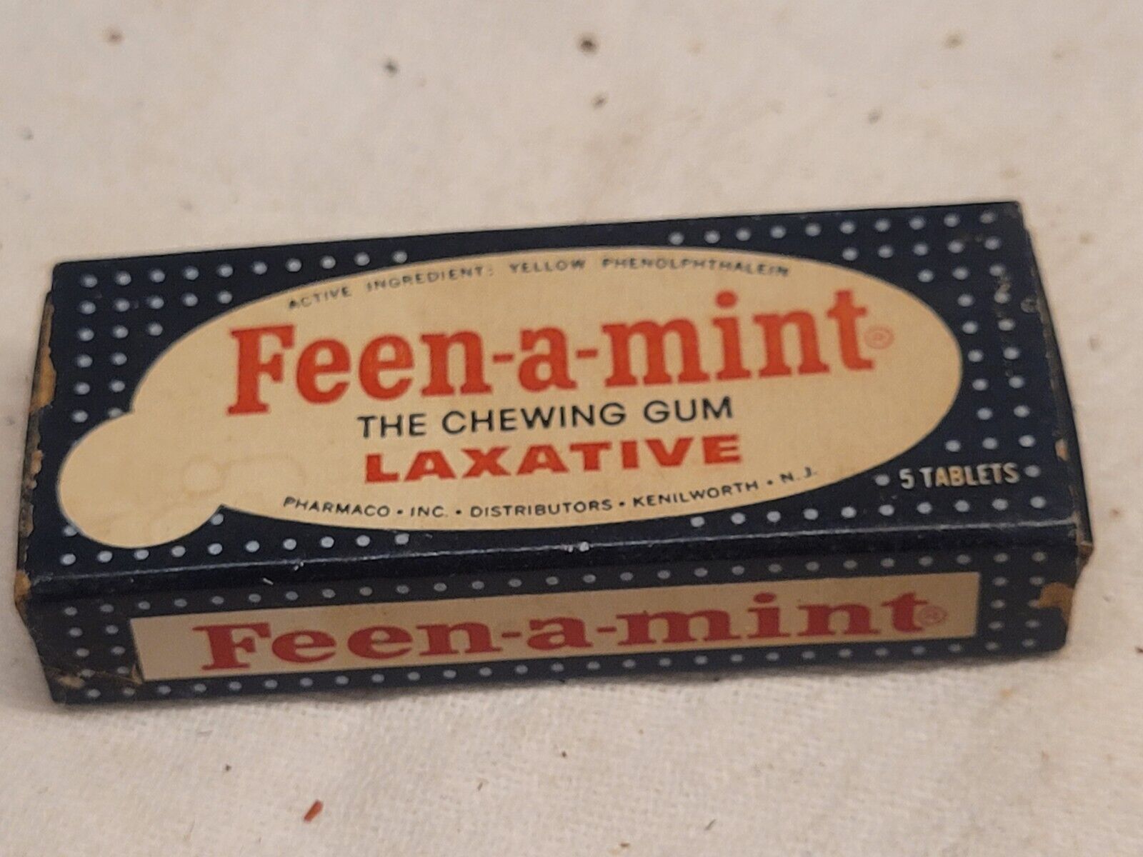 VINTAGE FEEN-A-MINT CHEWING GUM ORIGINAL